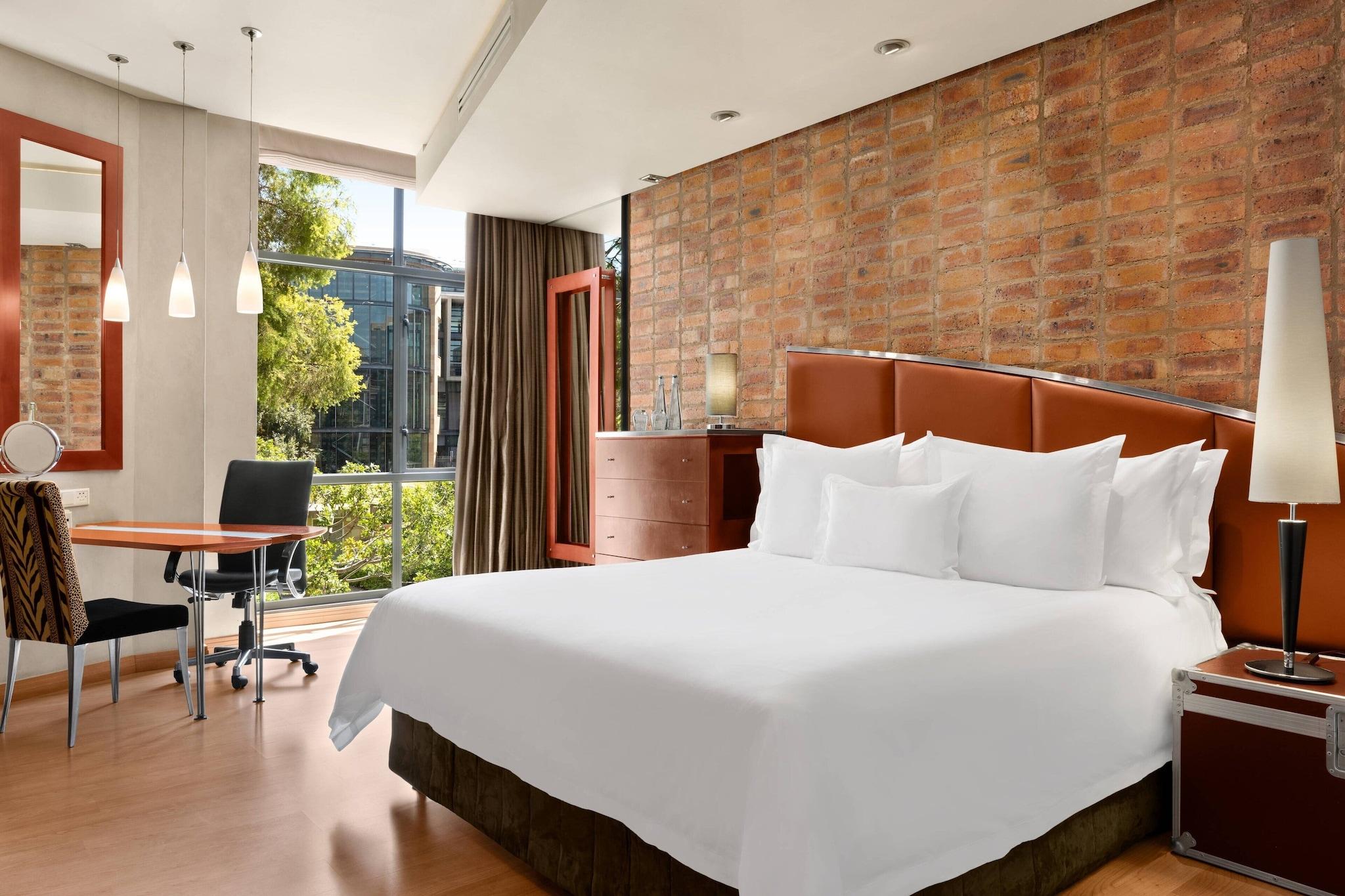 Double King Bed Non Smoking