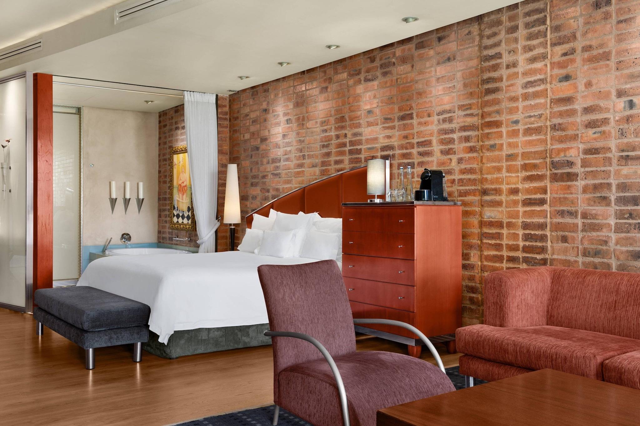 Double King Size Bed