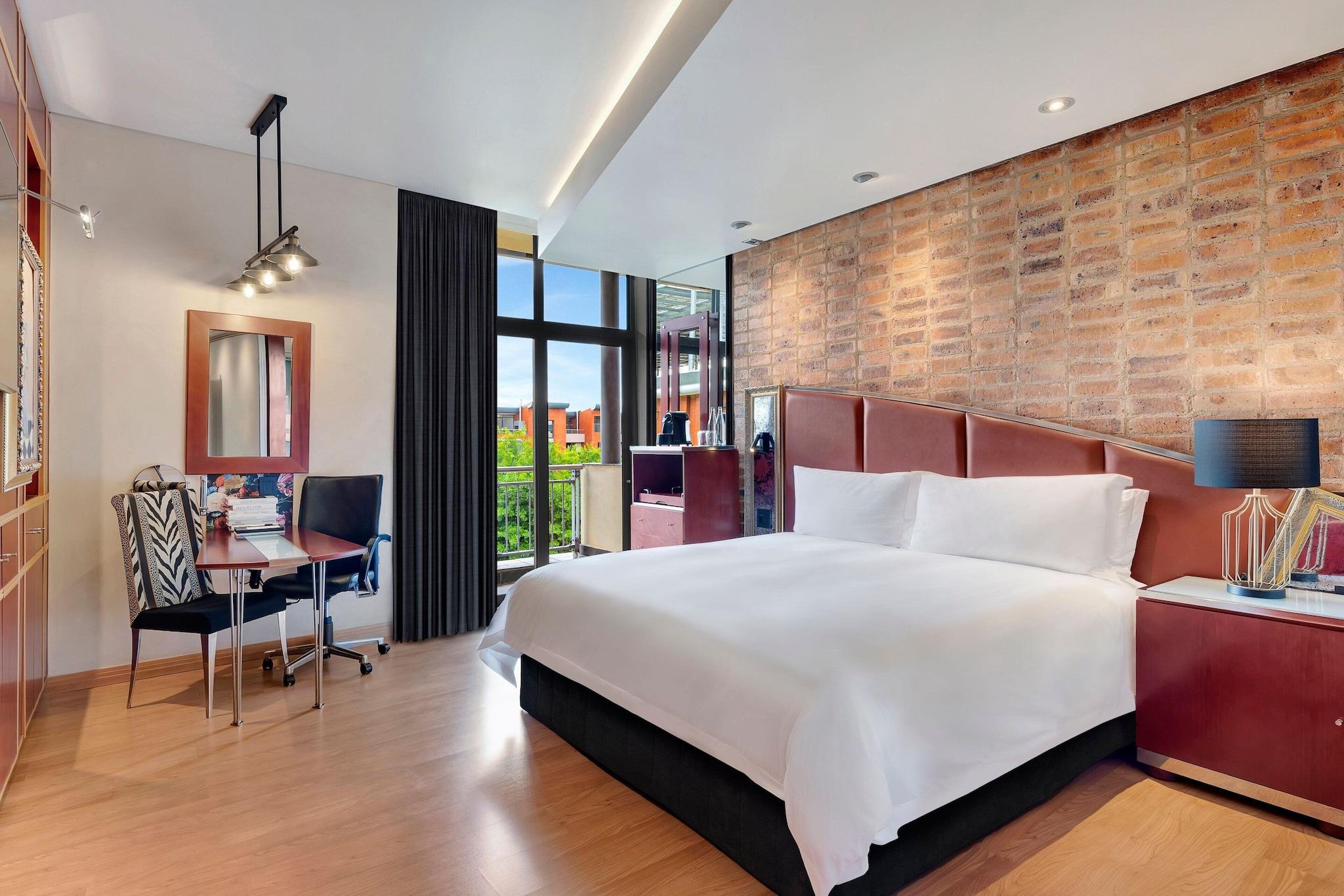 Double King Bed Non Smoking