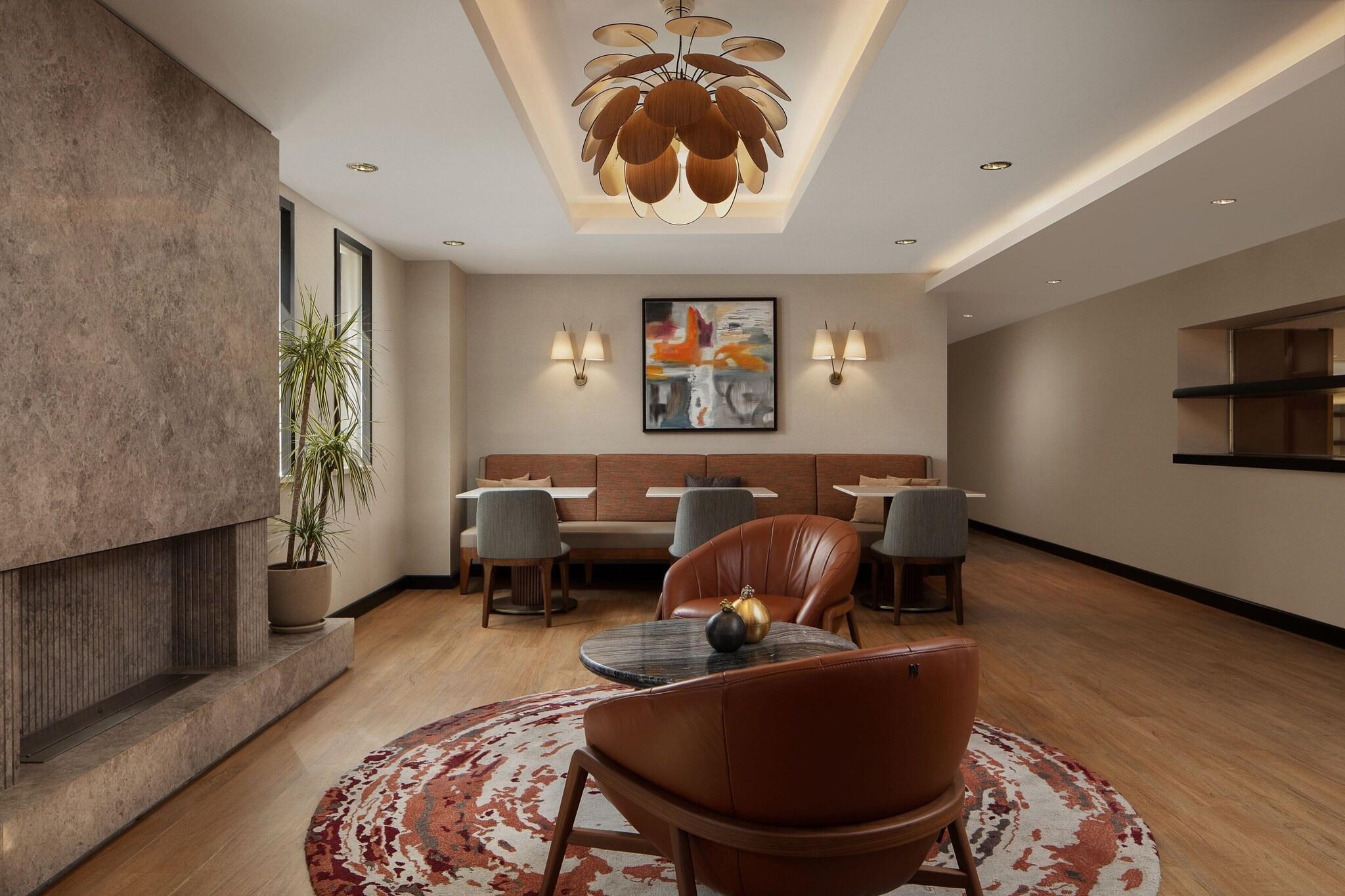 Suite Executive King Bed