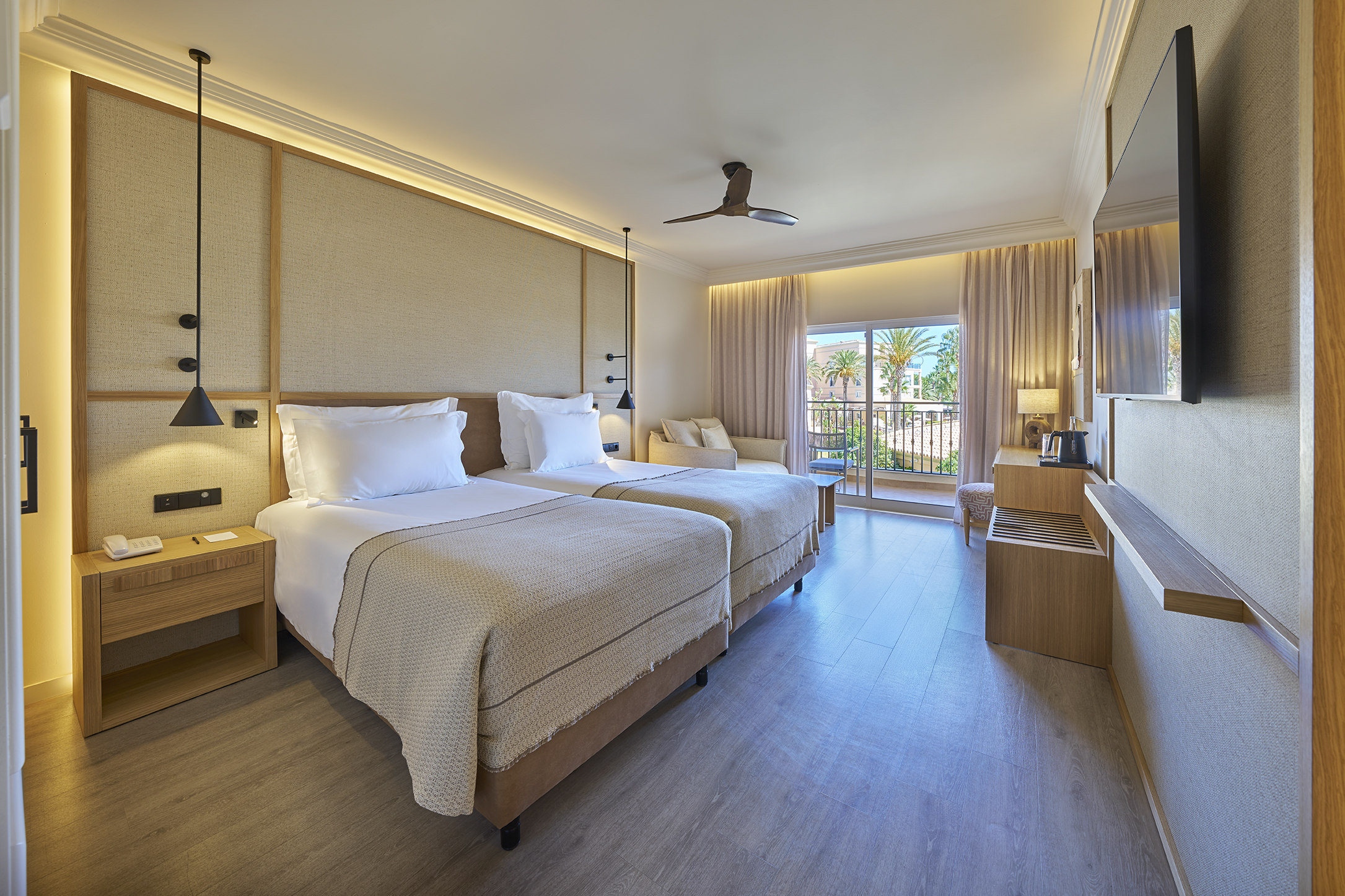 Double or Twin Standard