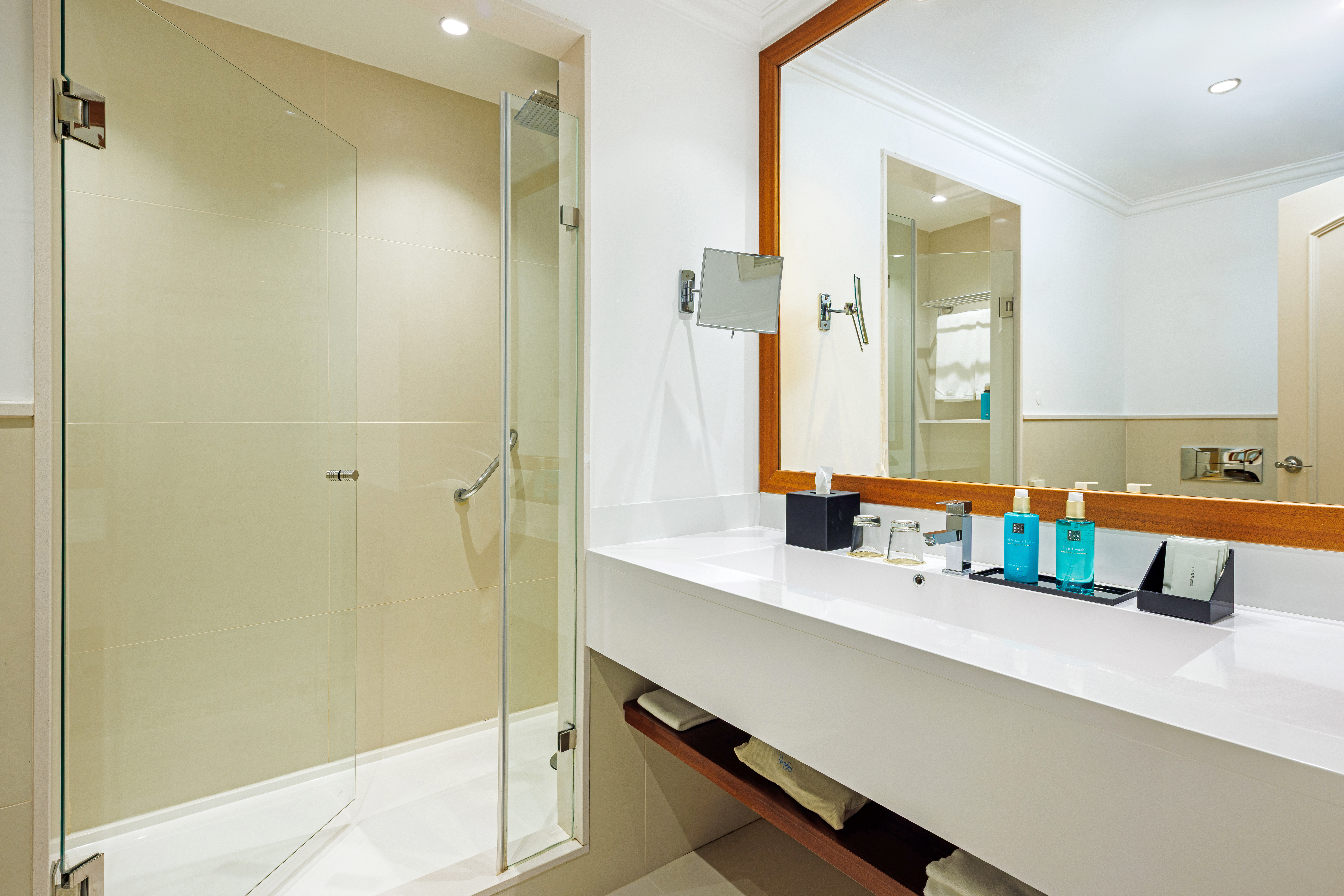 Double or Twin Standard