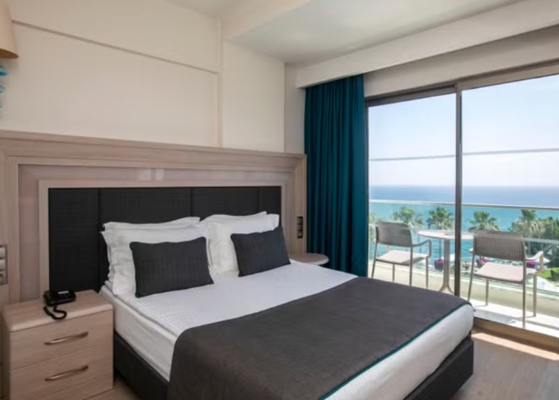 Double Single Sea View