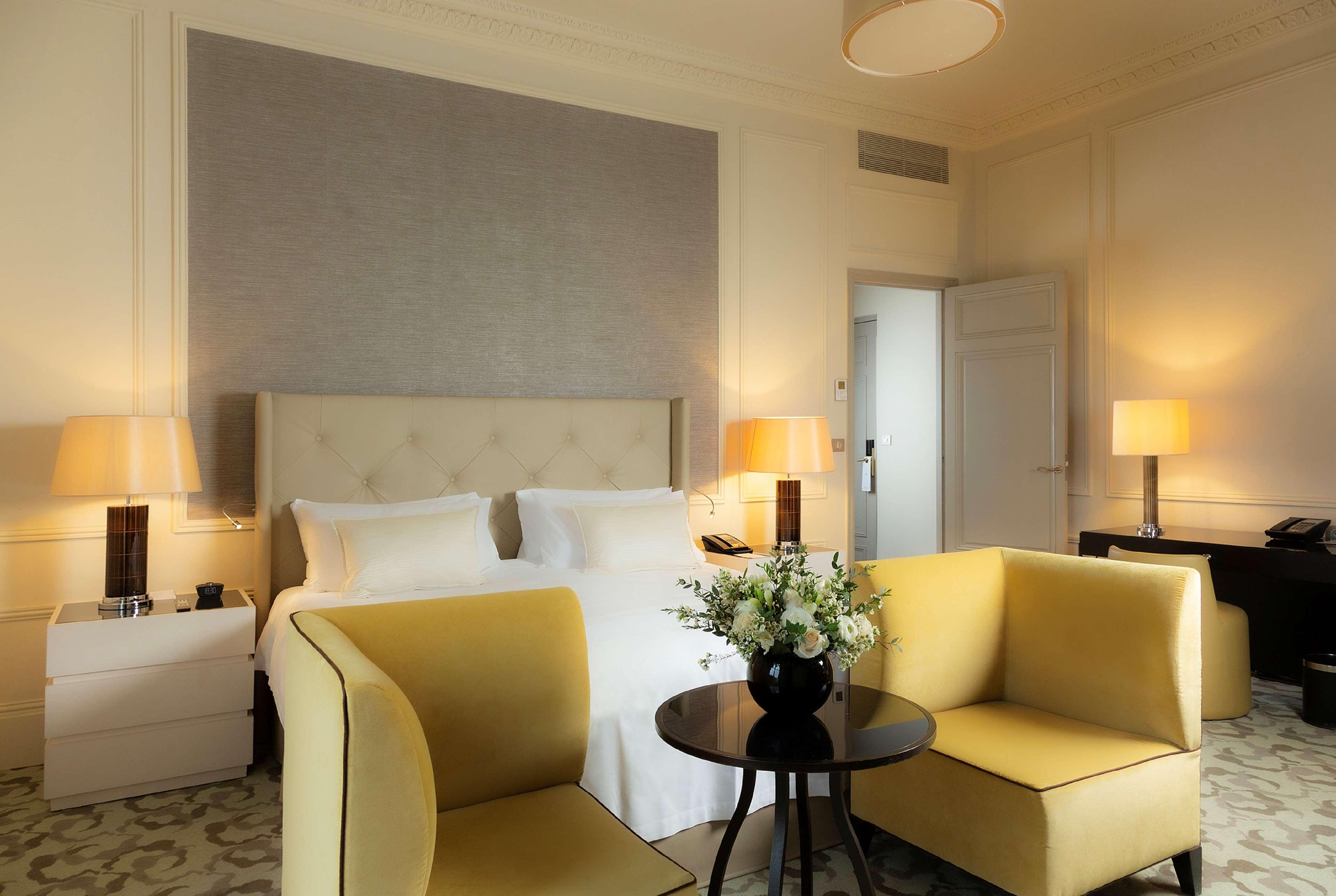 Suite Connecting Room