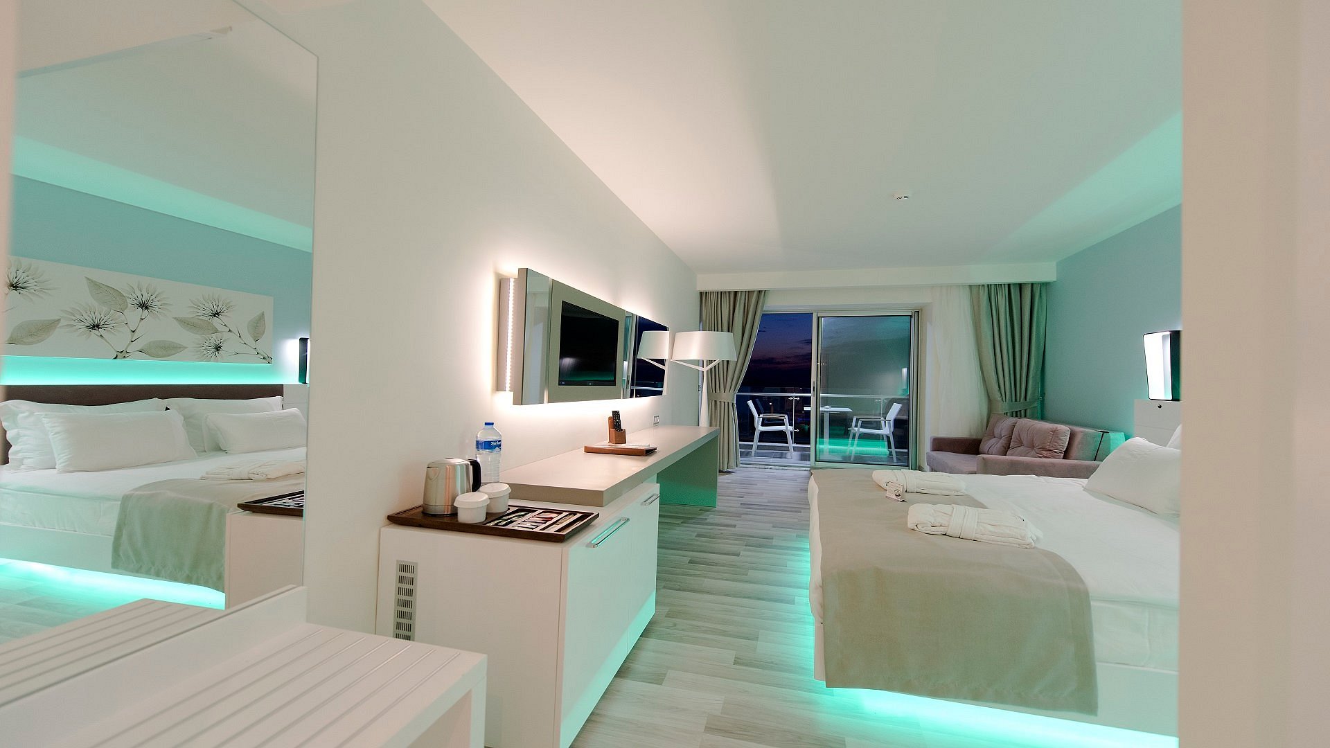 Double Single Deluxe Sea View