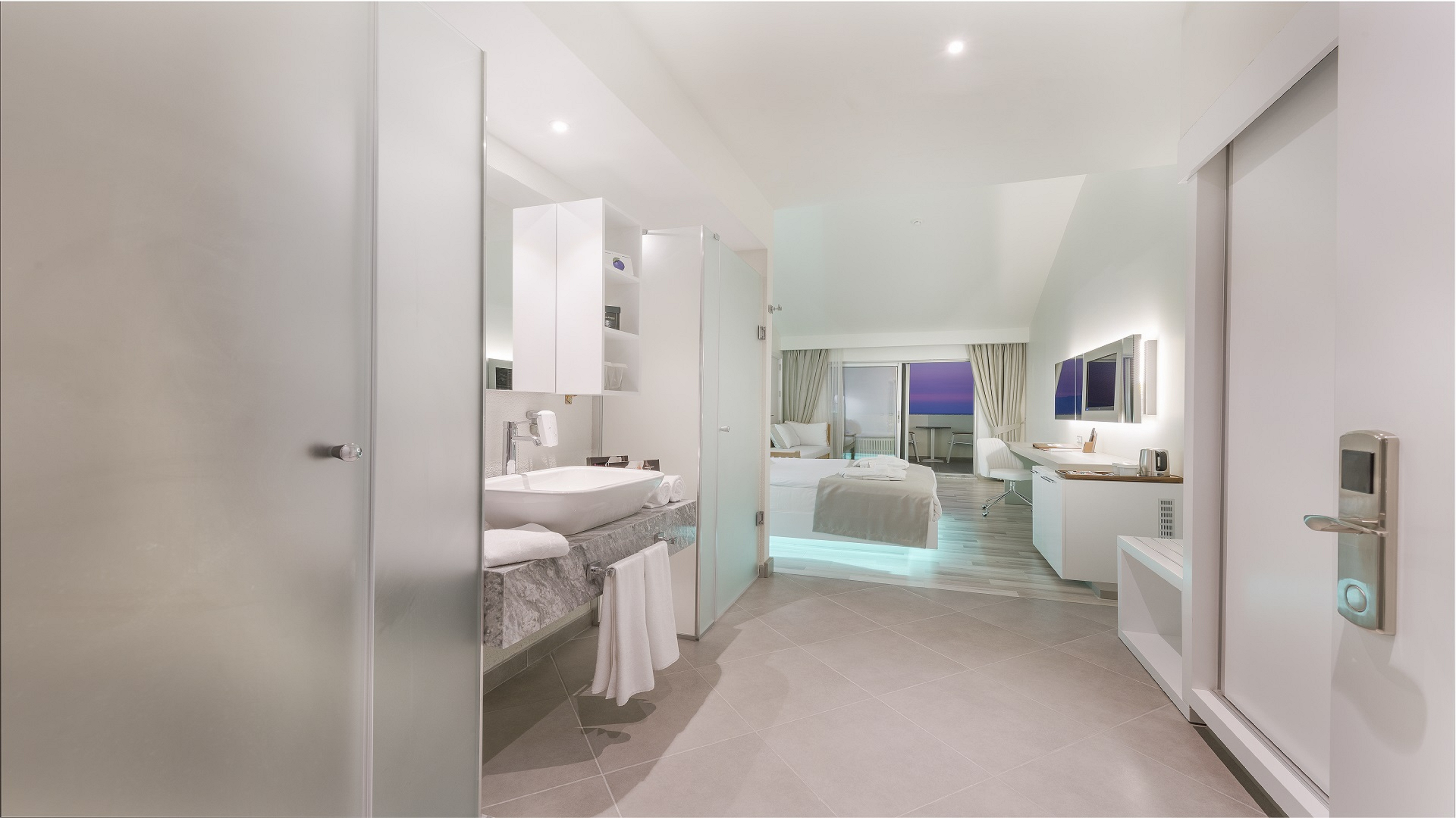 Double Deluxe Superior