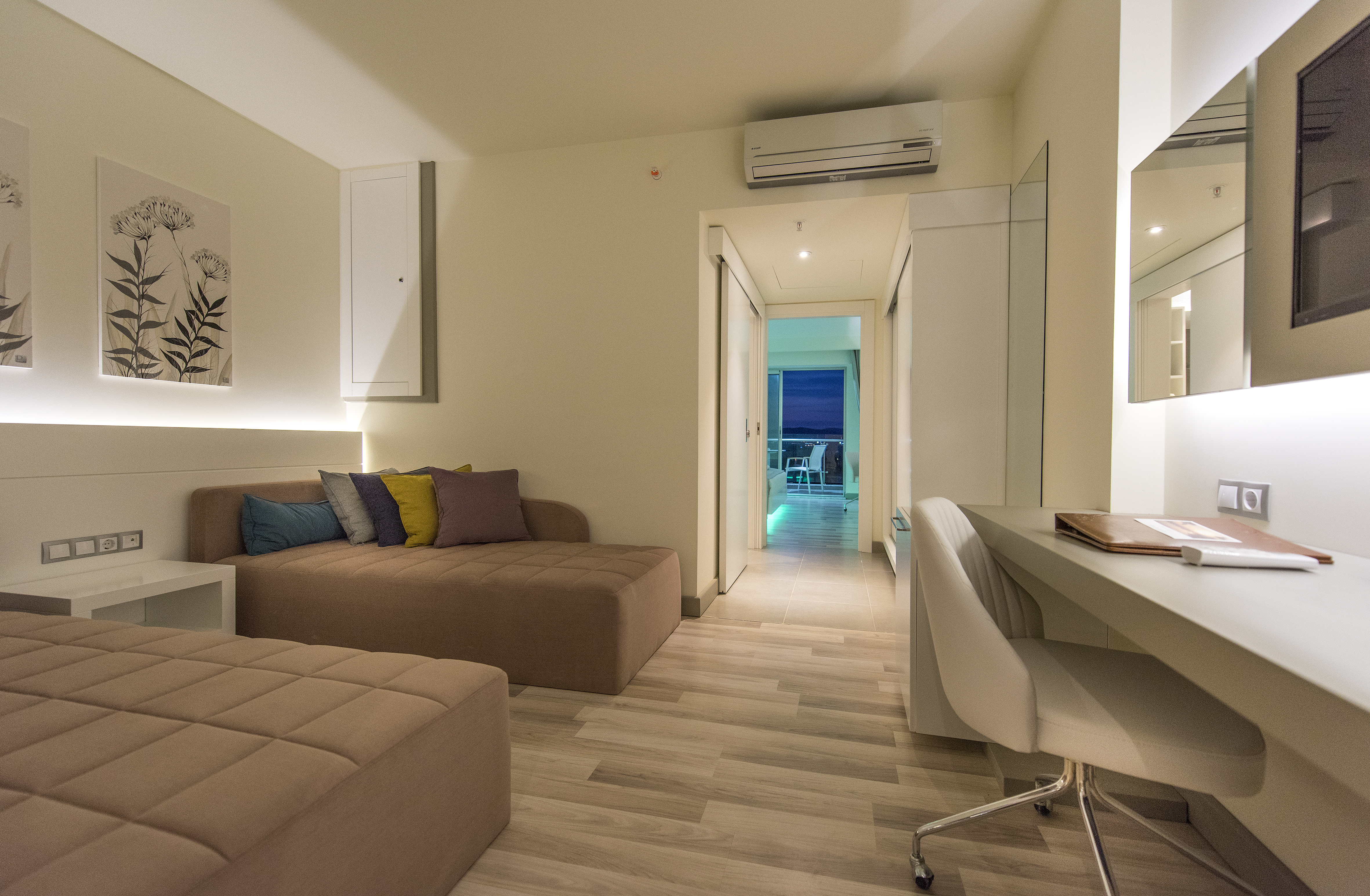 Family Room Side Sea View