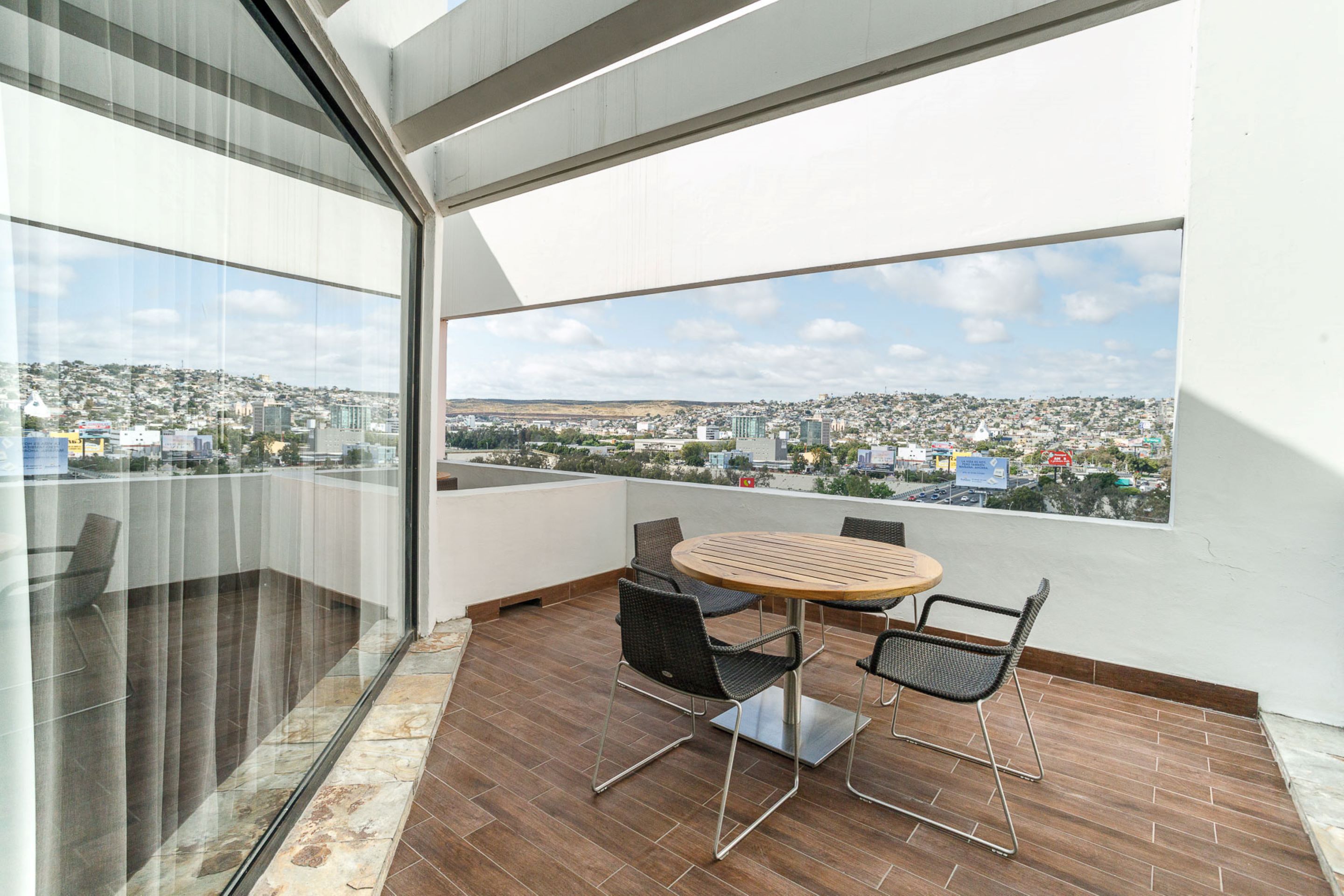 Junior Suite King Size Bed