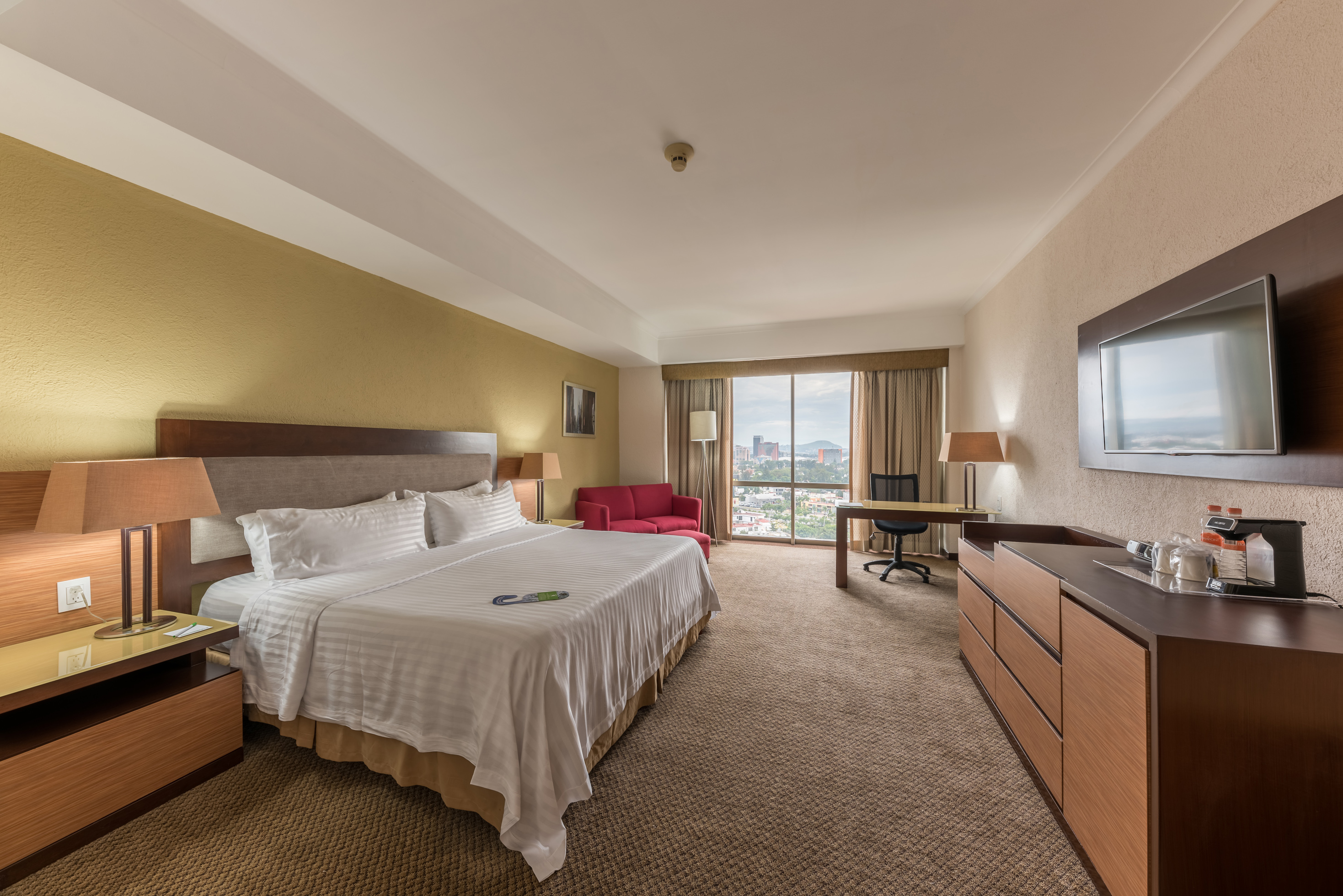 Double Executive King Bed