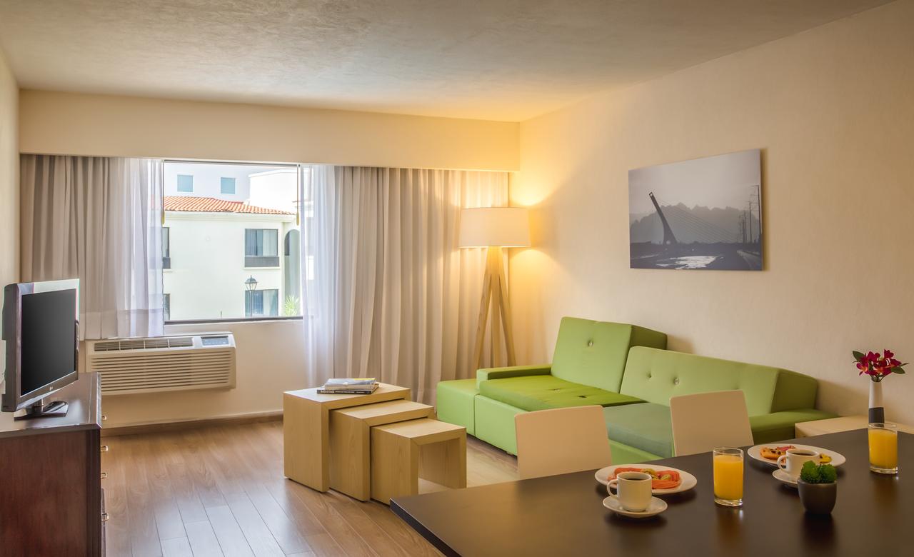 Junior Suite King Size Bed