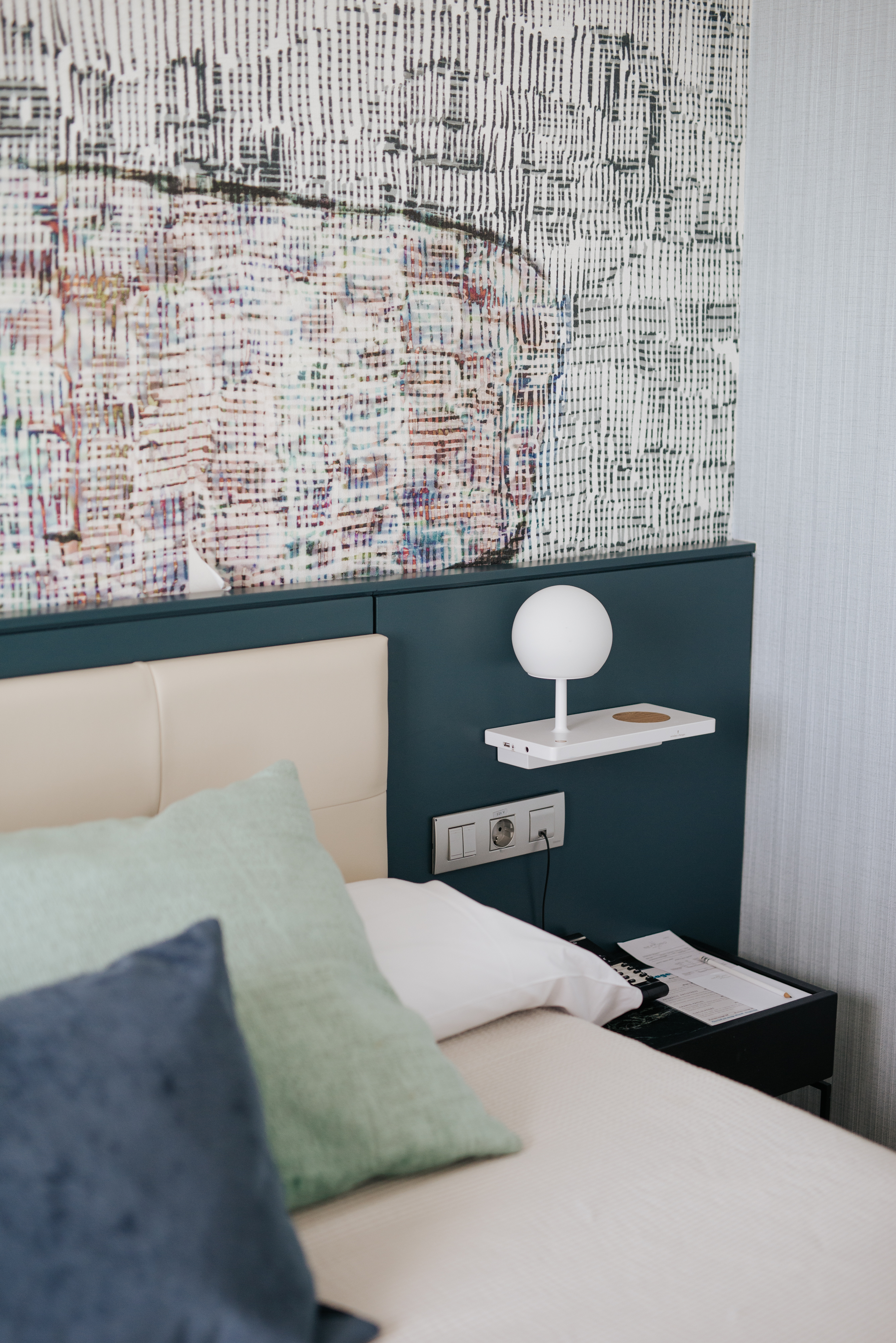 Double or Twin Standard