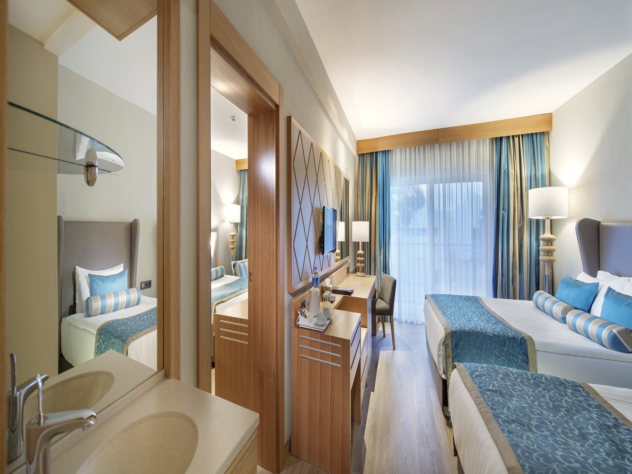 Family Room Sea View