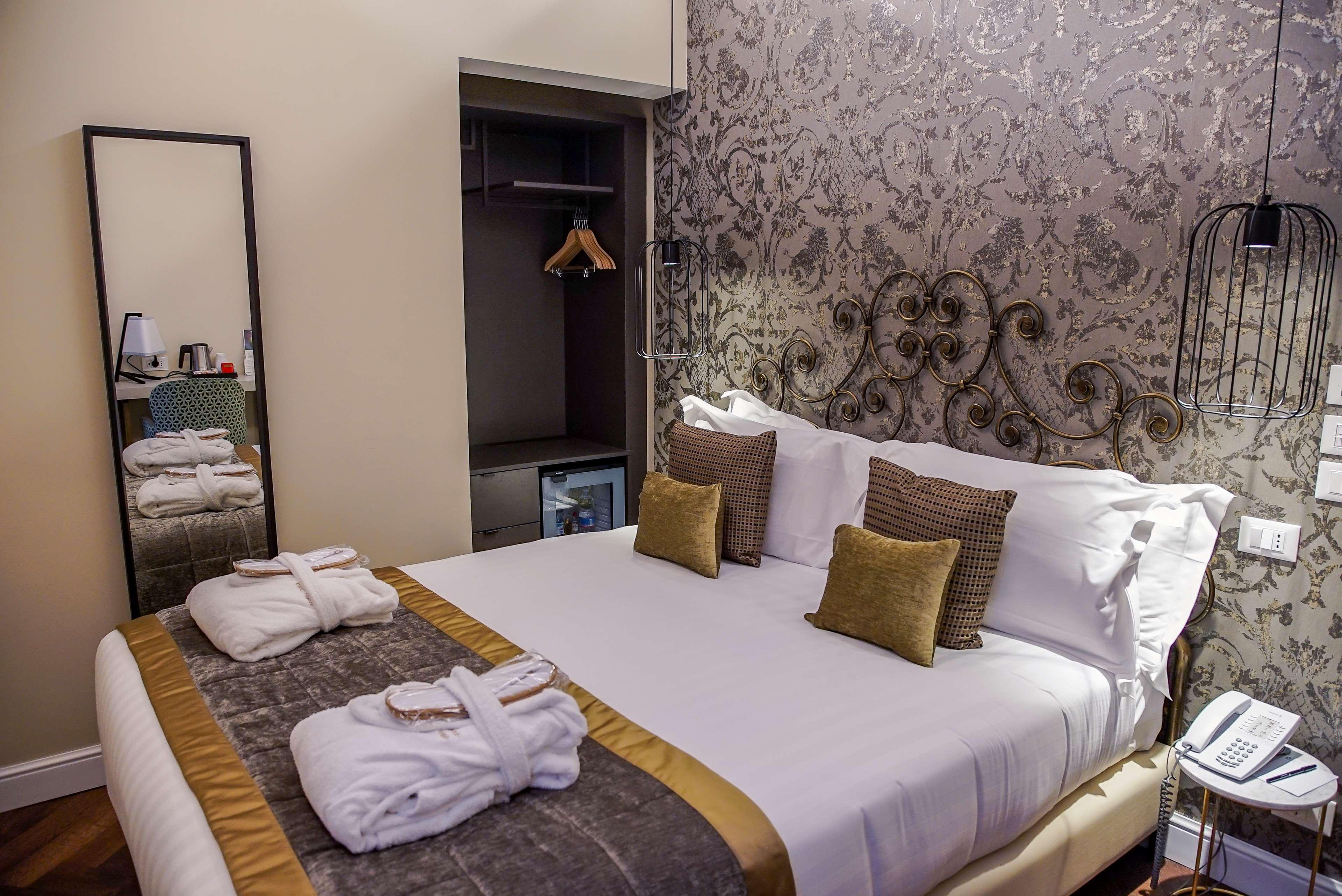 Double King Size Bed