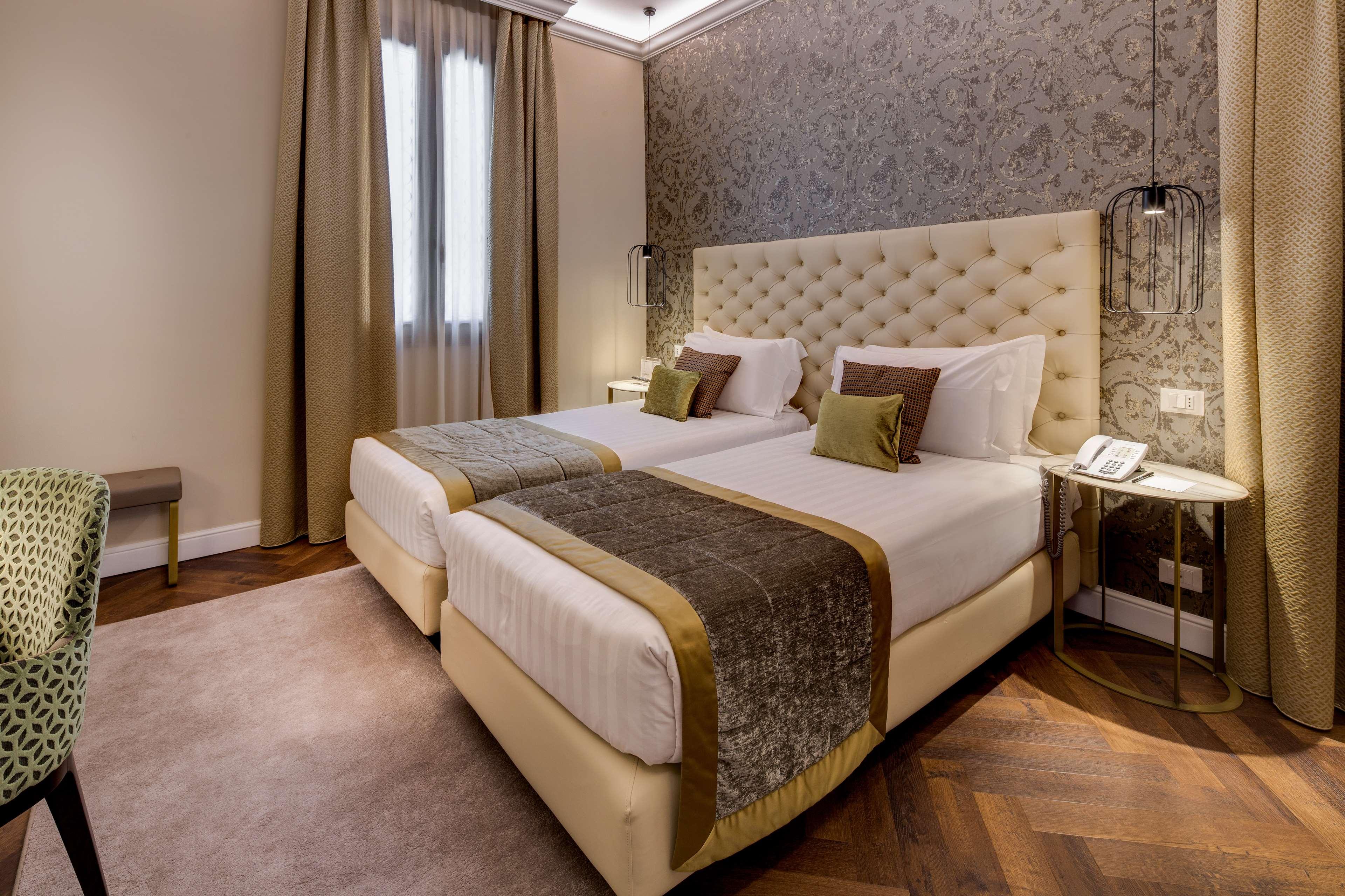 Double Superior Queen Bed