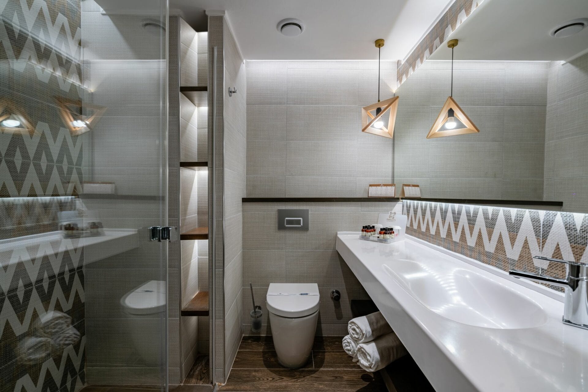 Family Room Club Land View