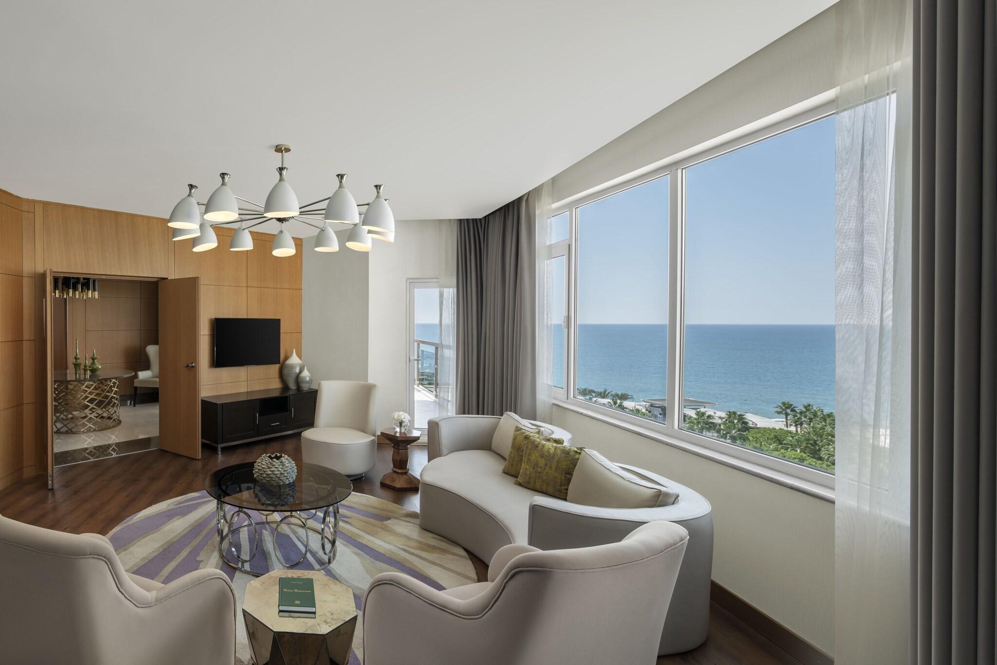 Suite Presidential with Views
