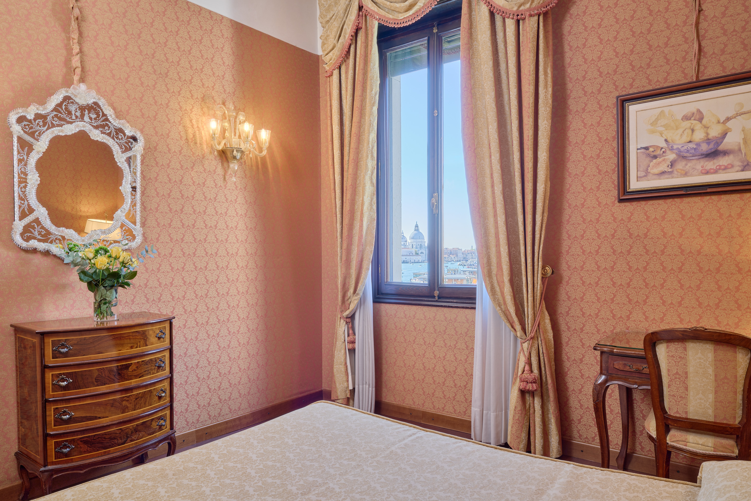 Double or Twin Deluxe