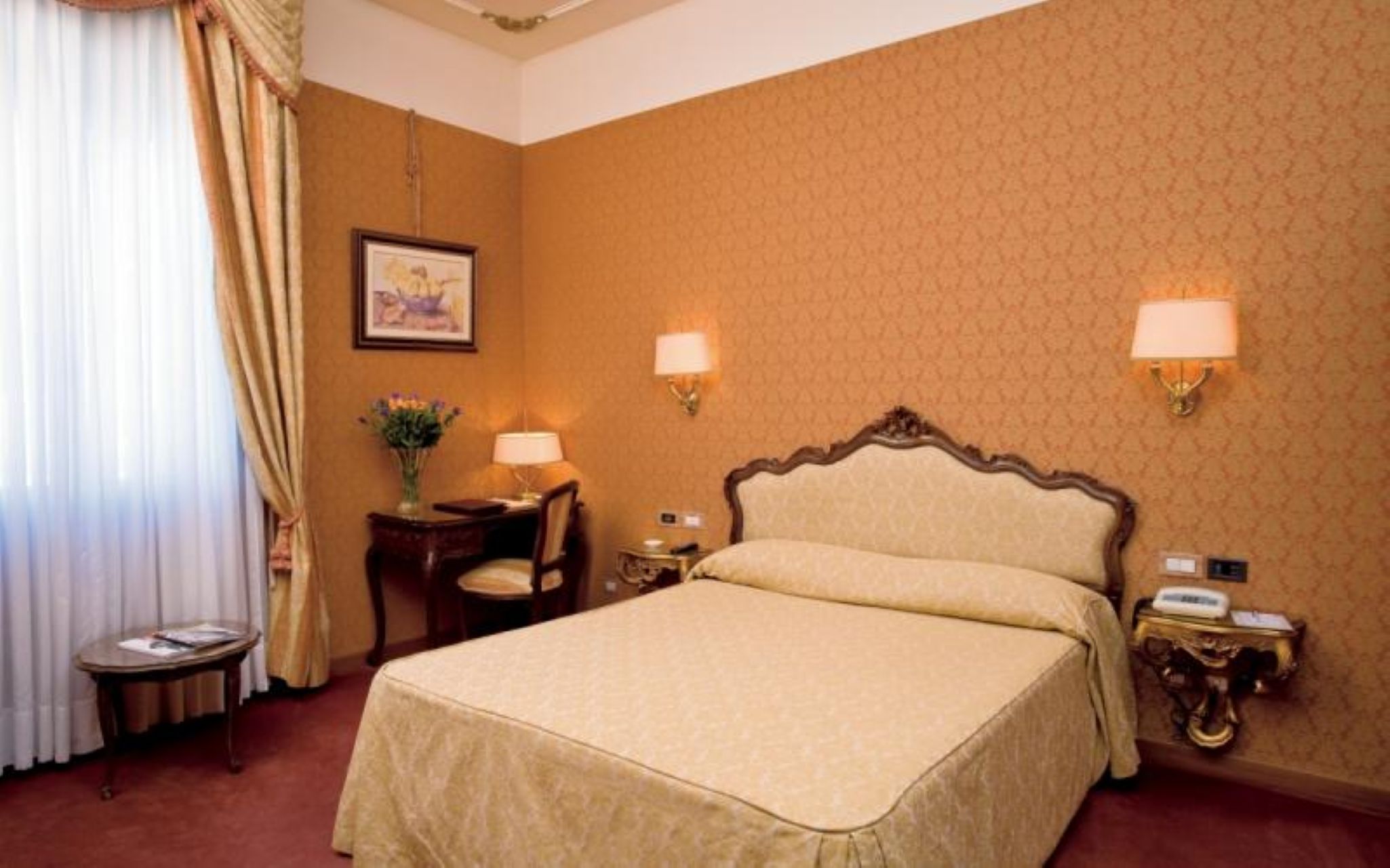 Double or Twin Standard