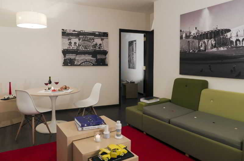 Junior Suite King Size Bed