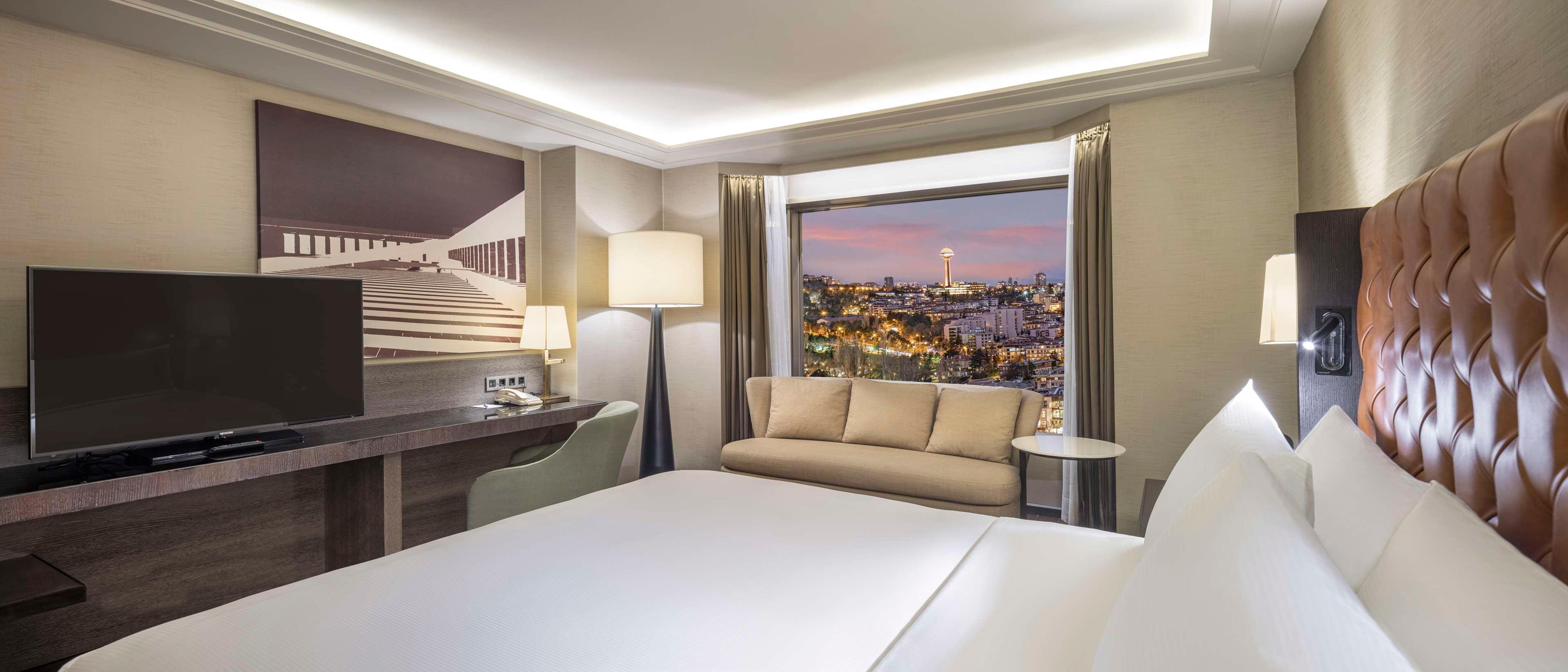 Double Executive King Bed