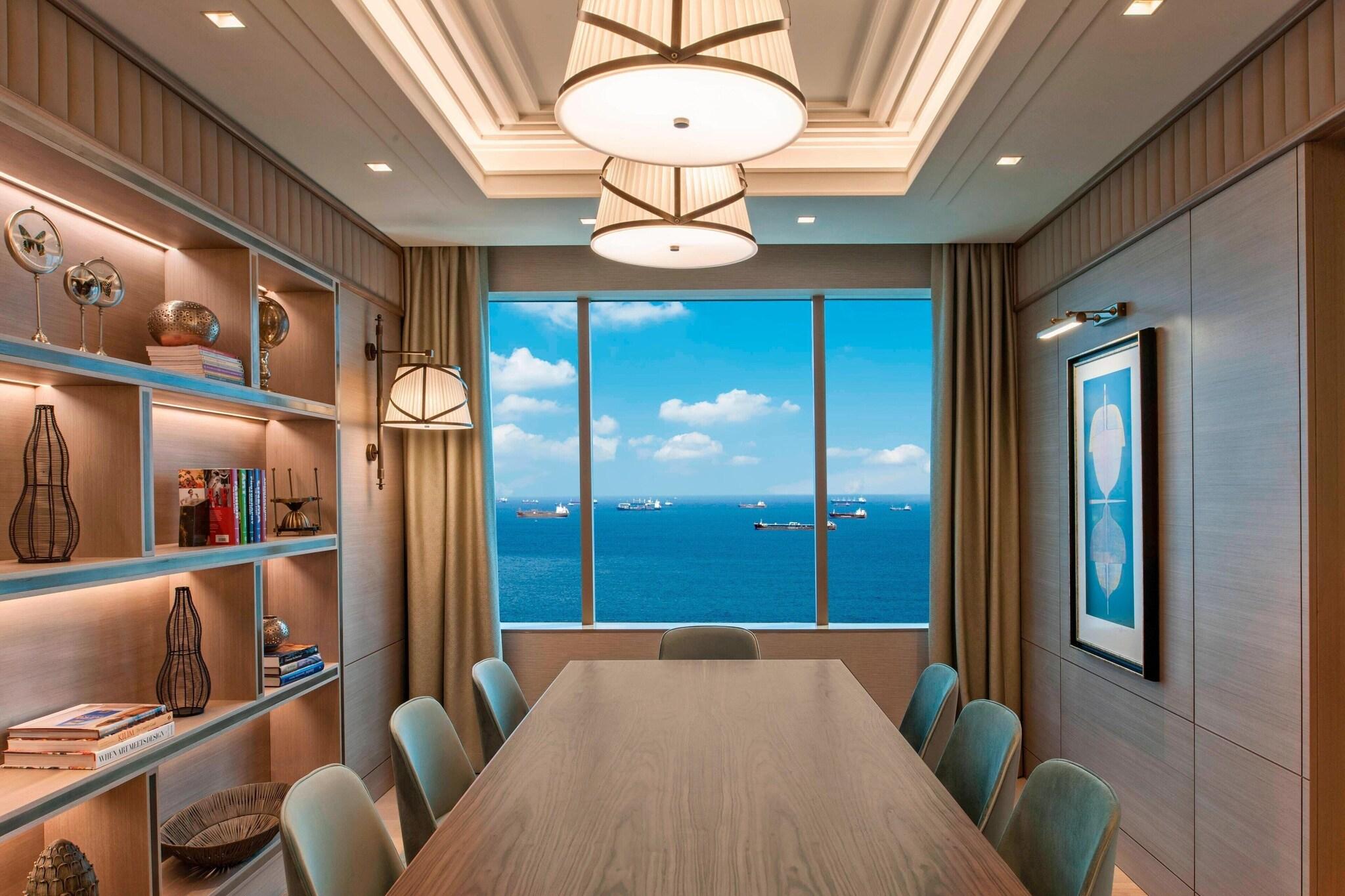 Suite Presidential with Views