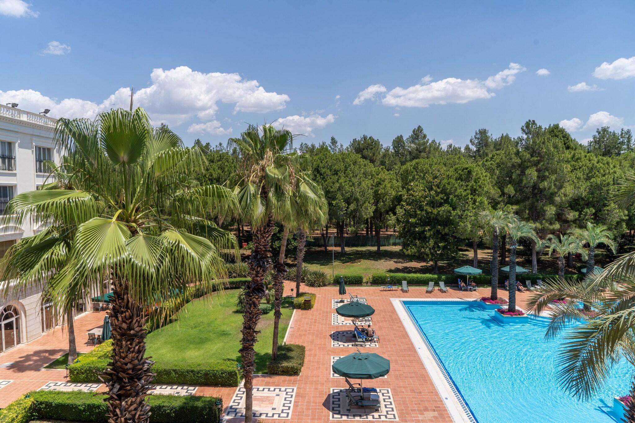 Suite Queen Size Bed