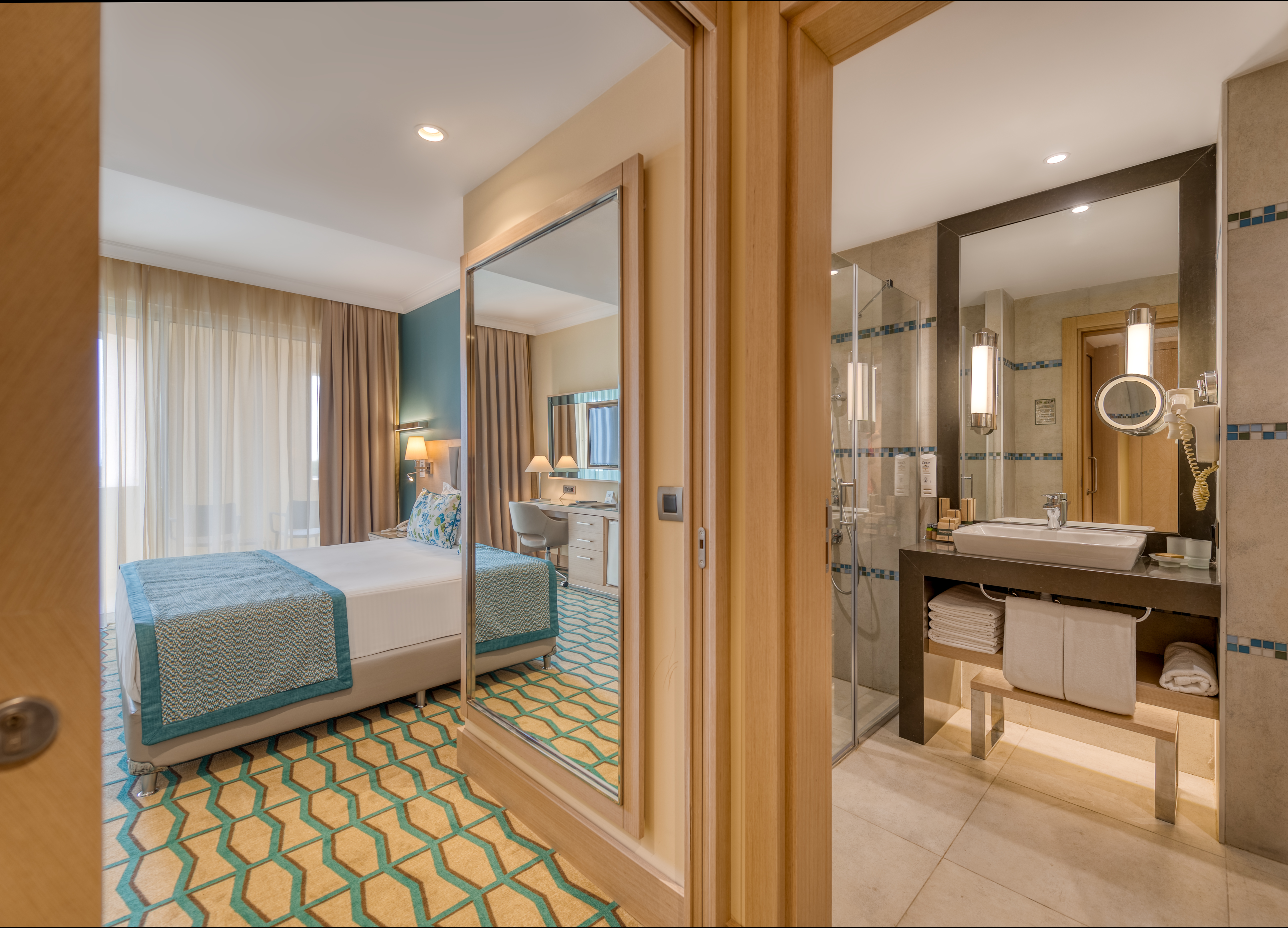 Junior Suite Deluxe Capacity 4