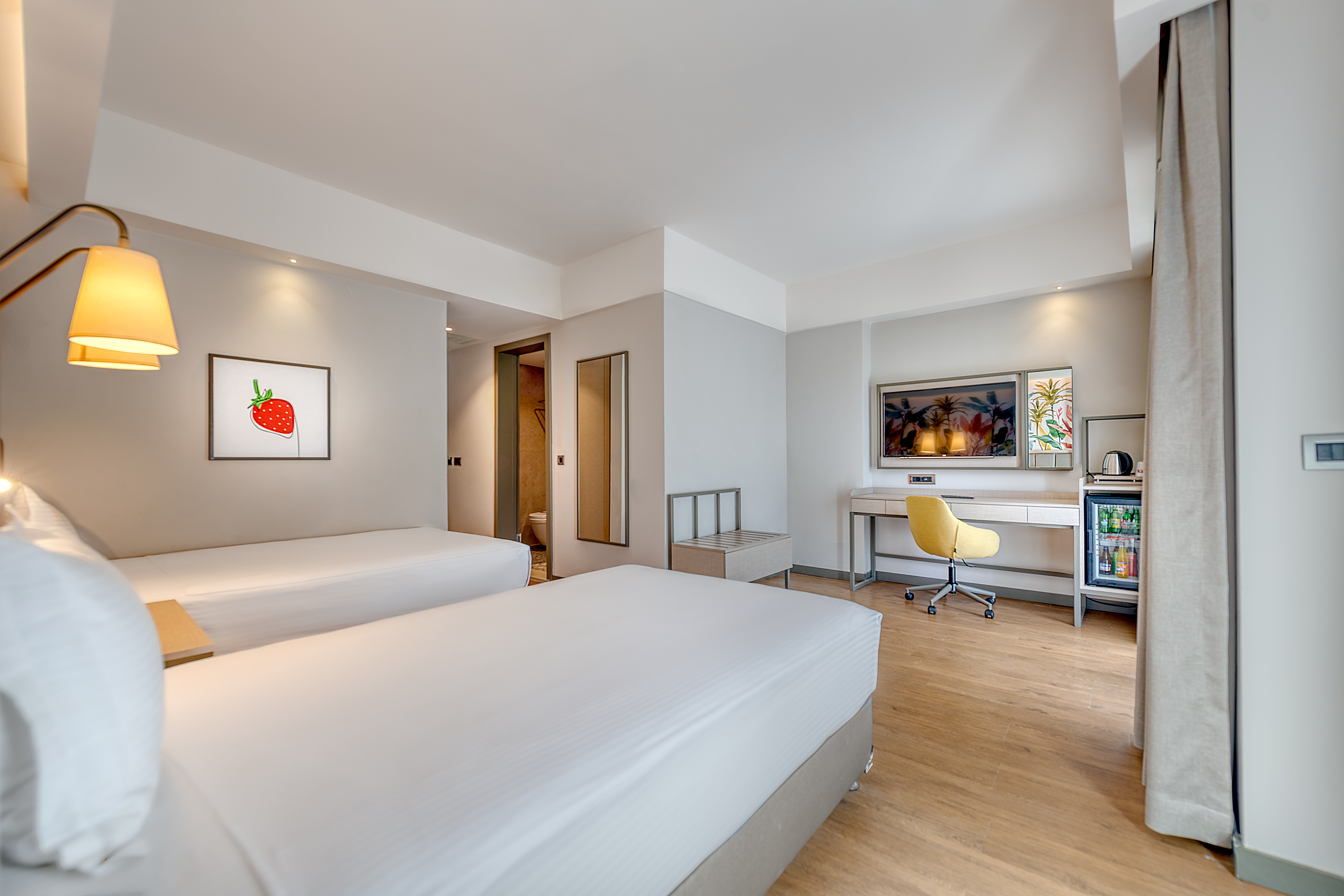 Family Room Garden View