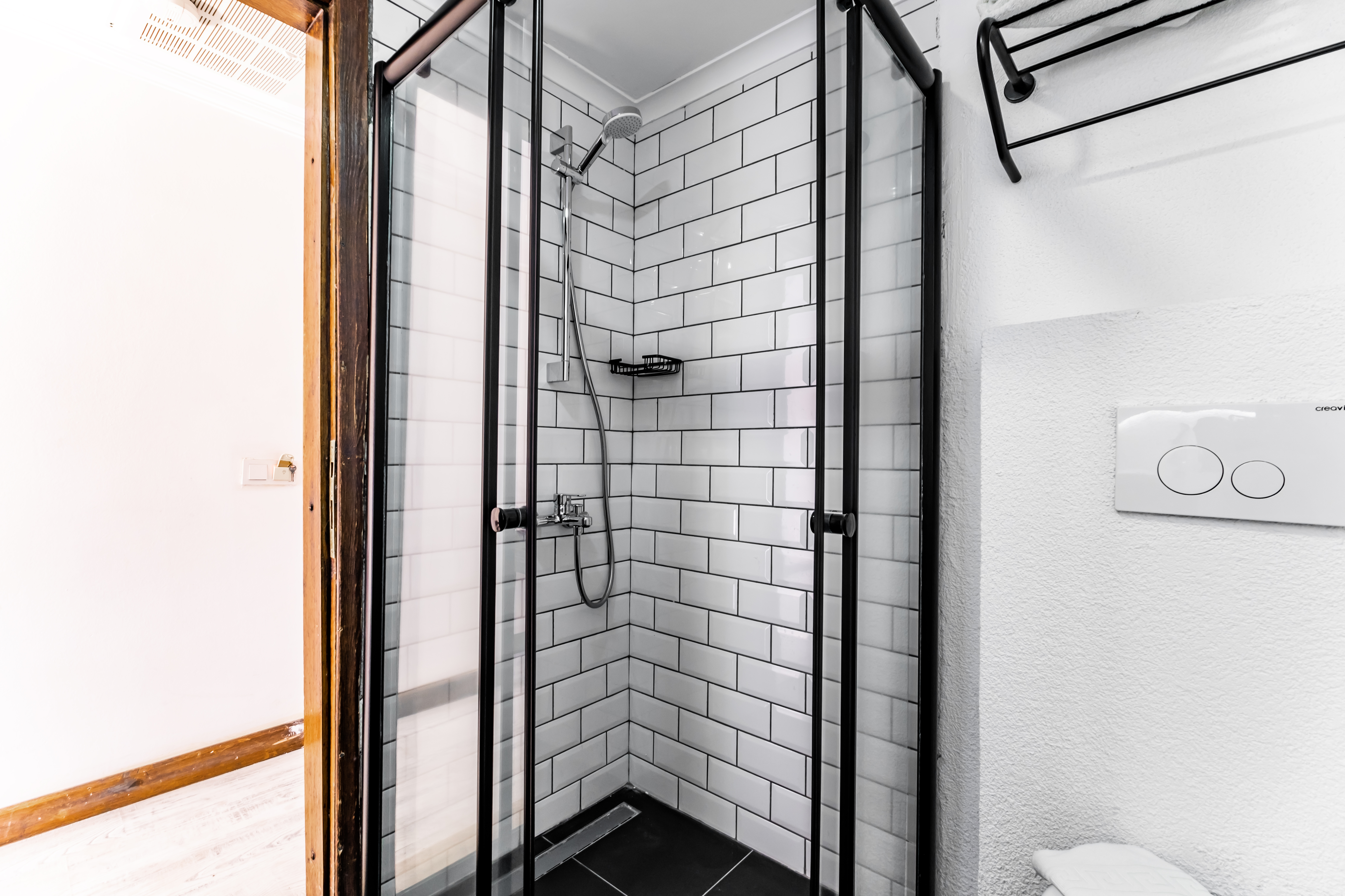 Double or Twin with Double Bed