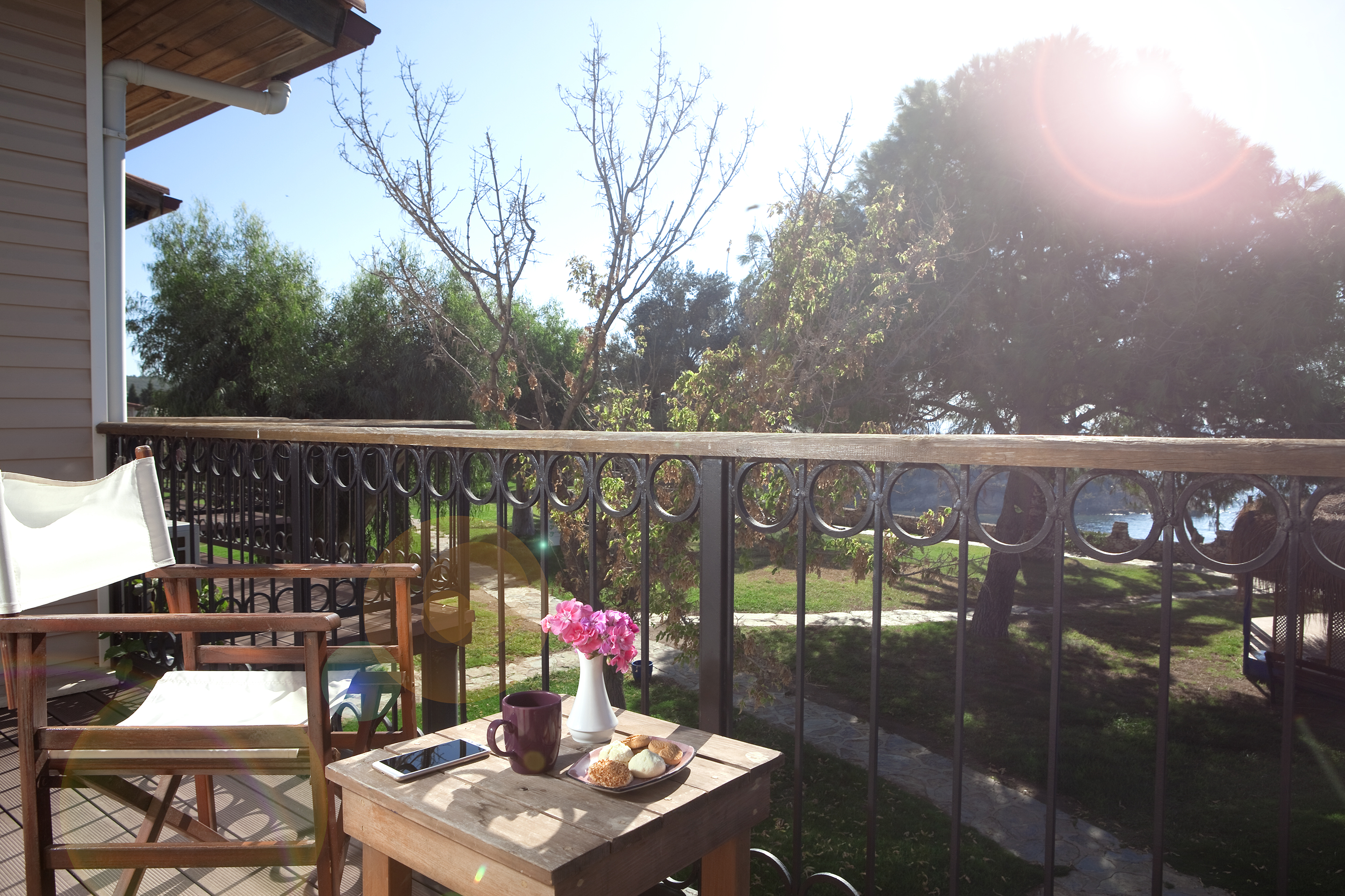 Family Room Land View