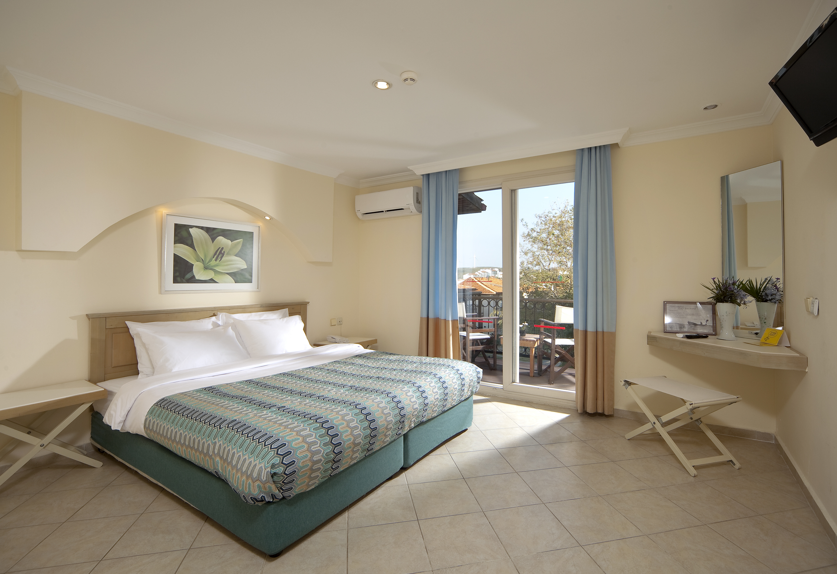 Double Single Land View