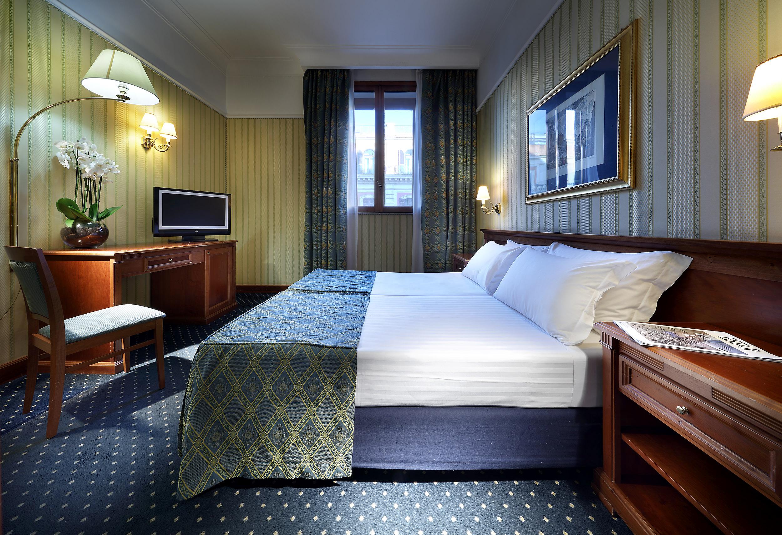 Double or Twin Three Beds