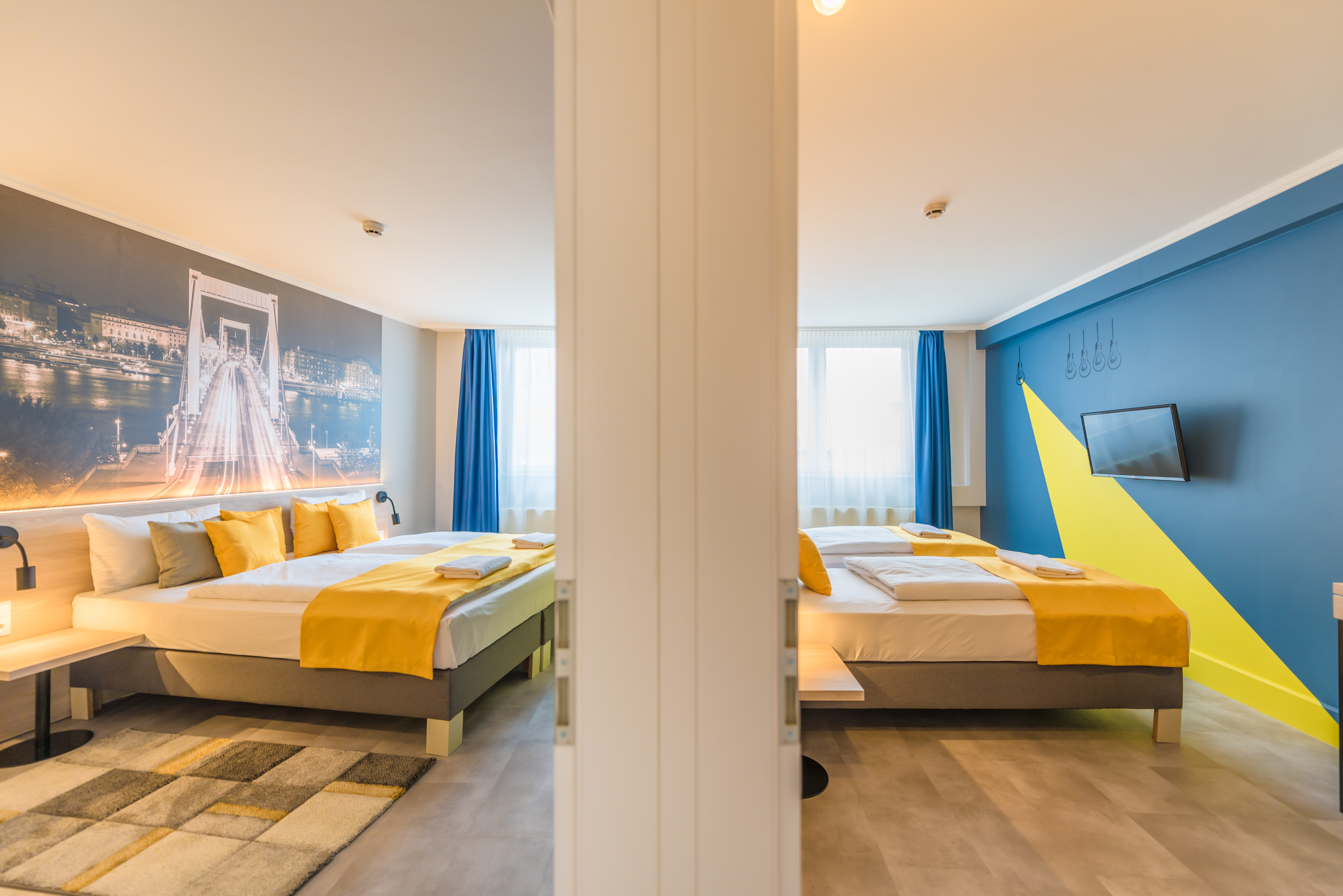 Family Room Connecting Room