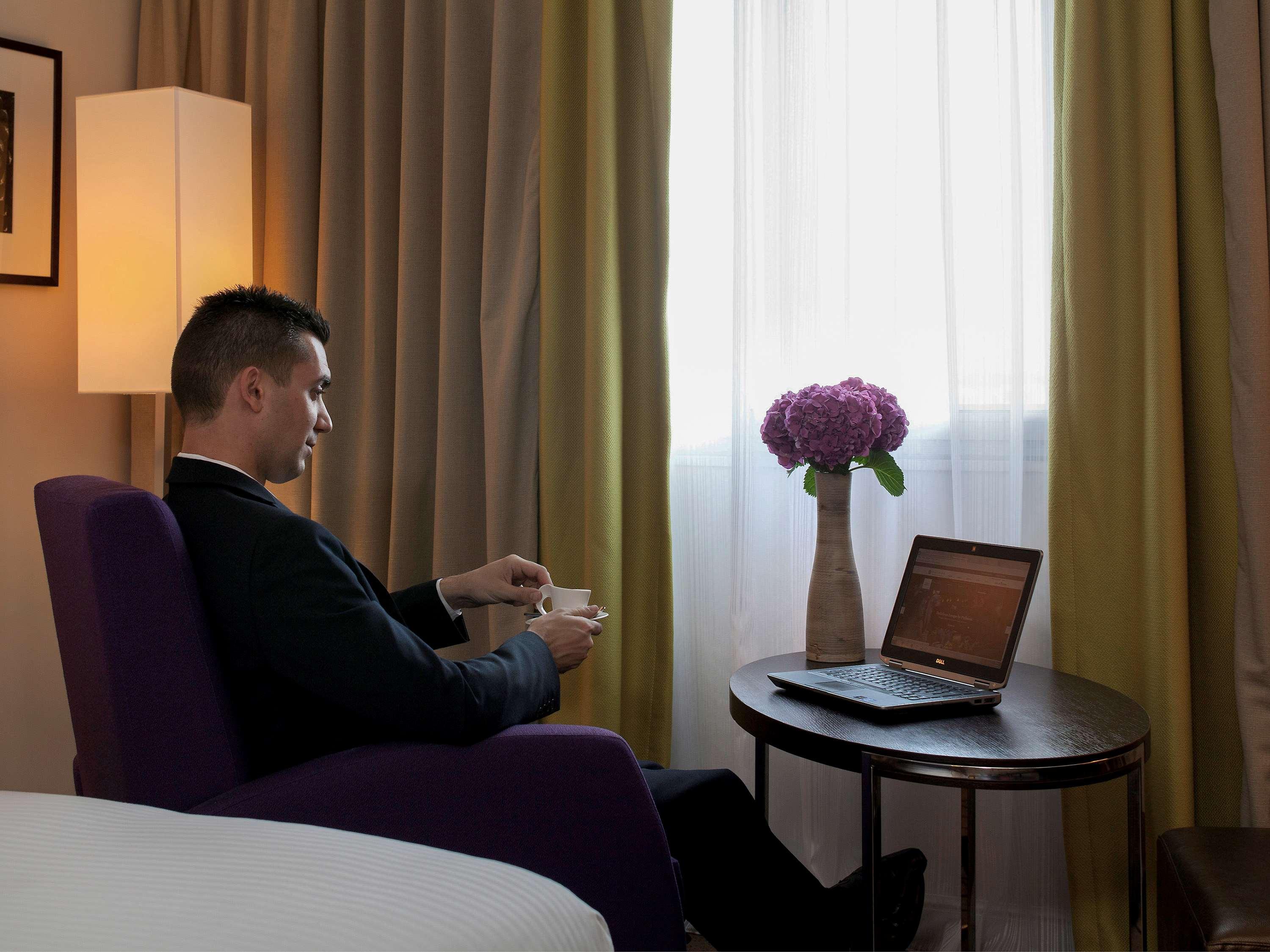 Double Deluxe King Bed