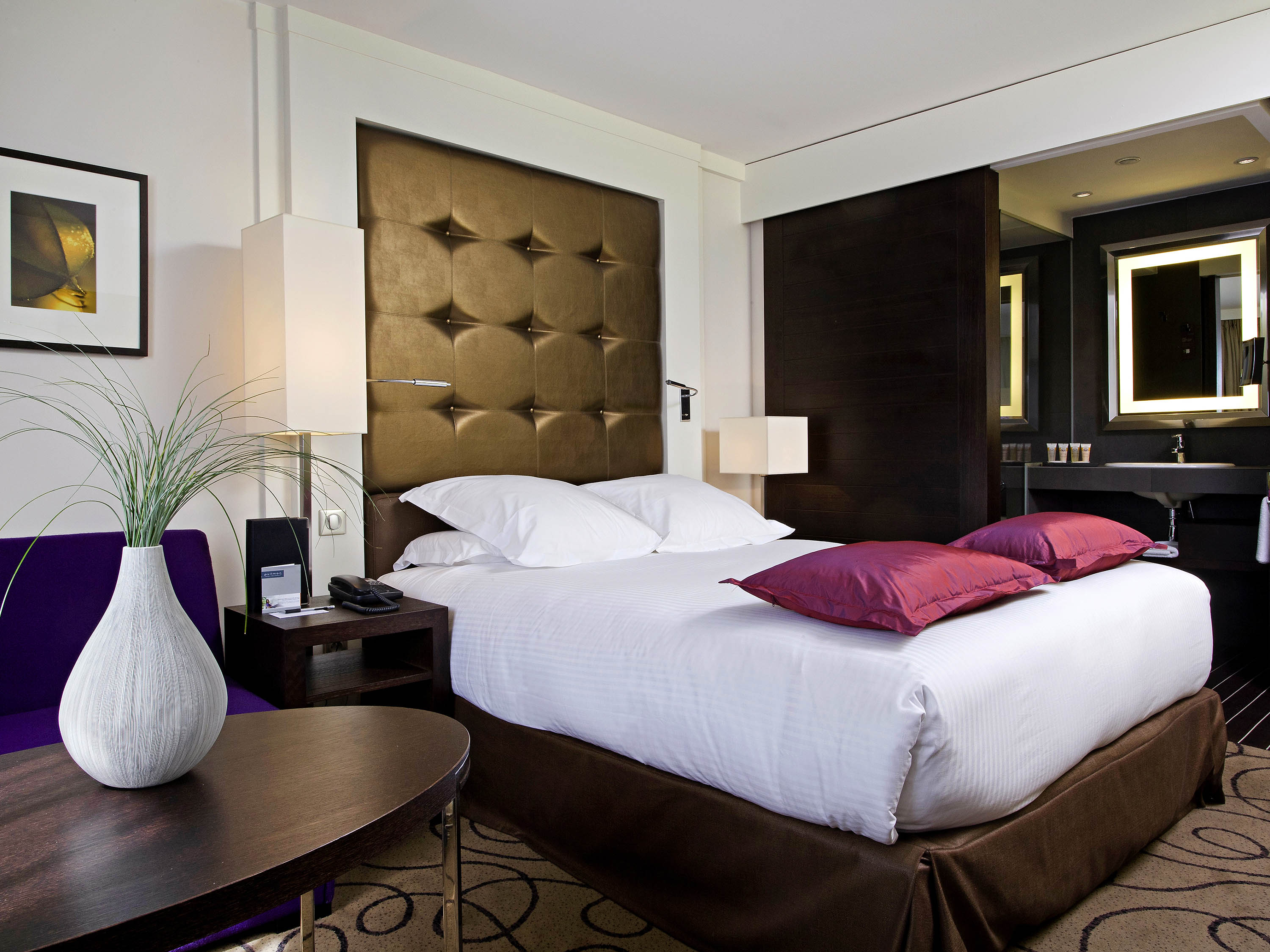 Double Deluxe King Bed