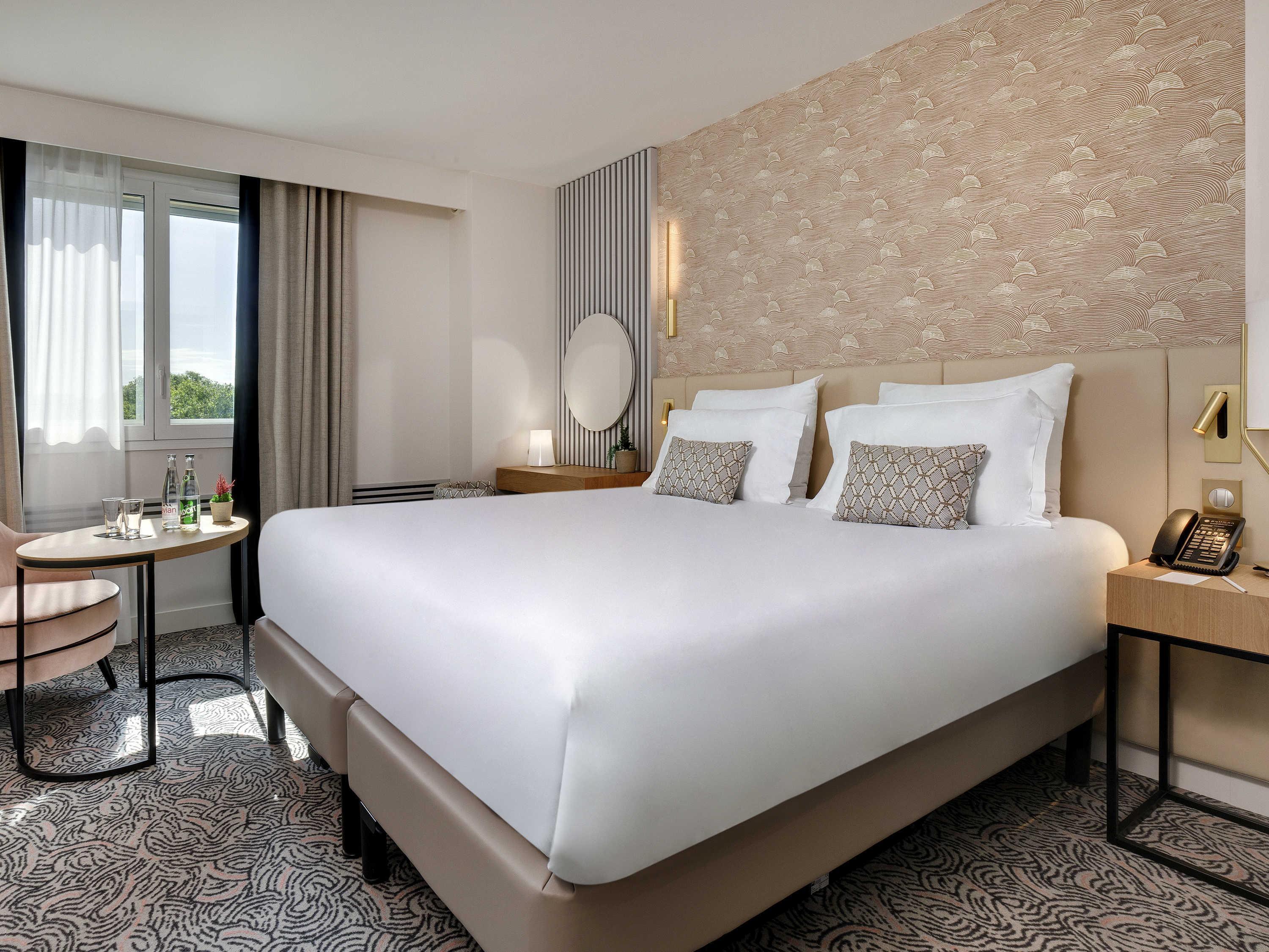 Double Superior King Bed