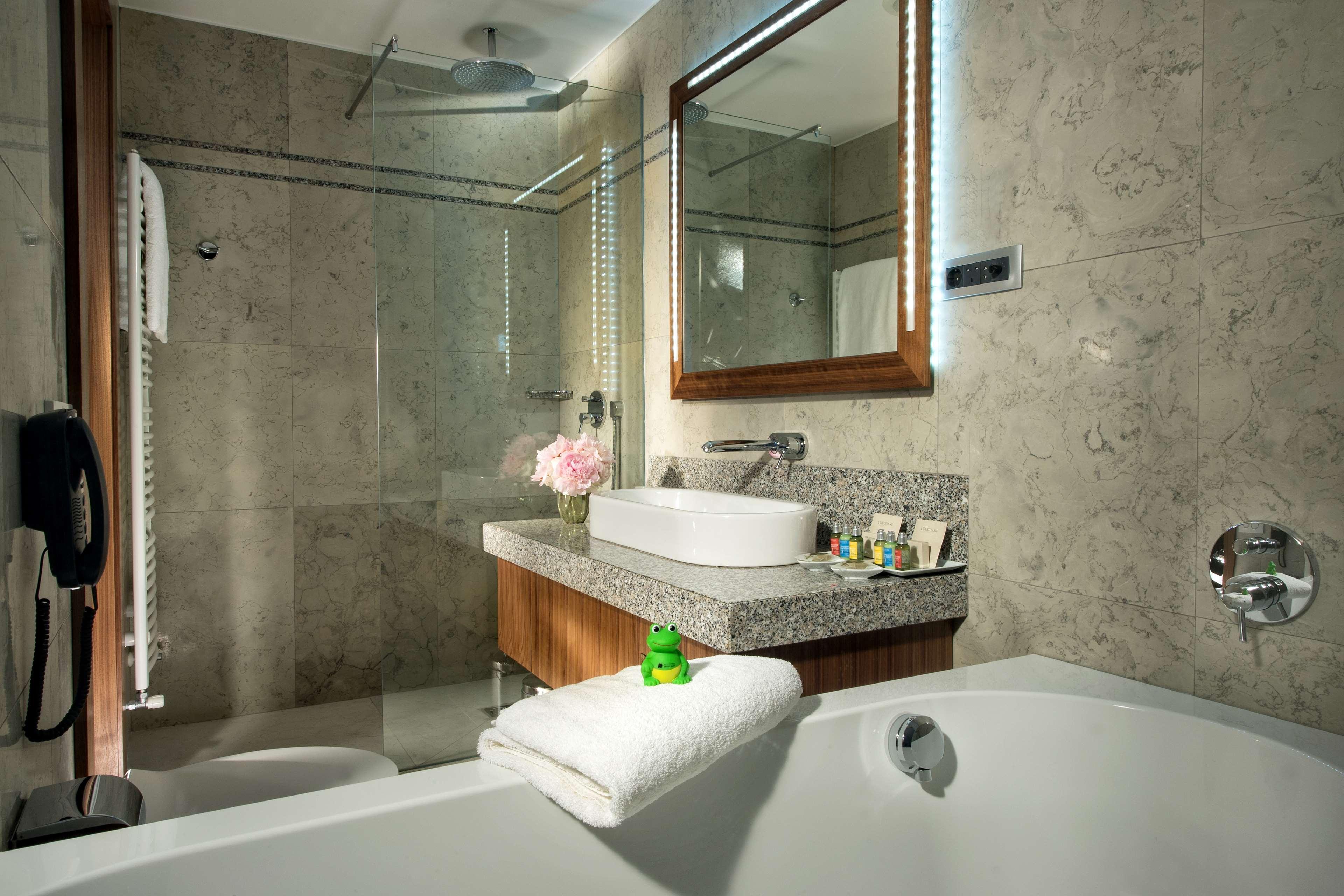 Suite Two King Beds
