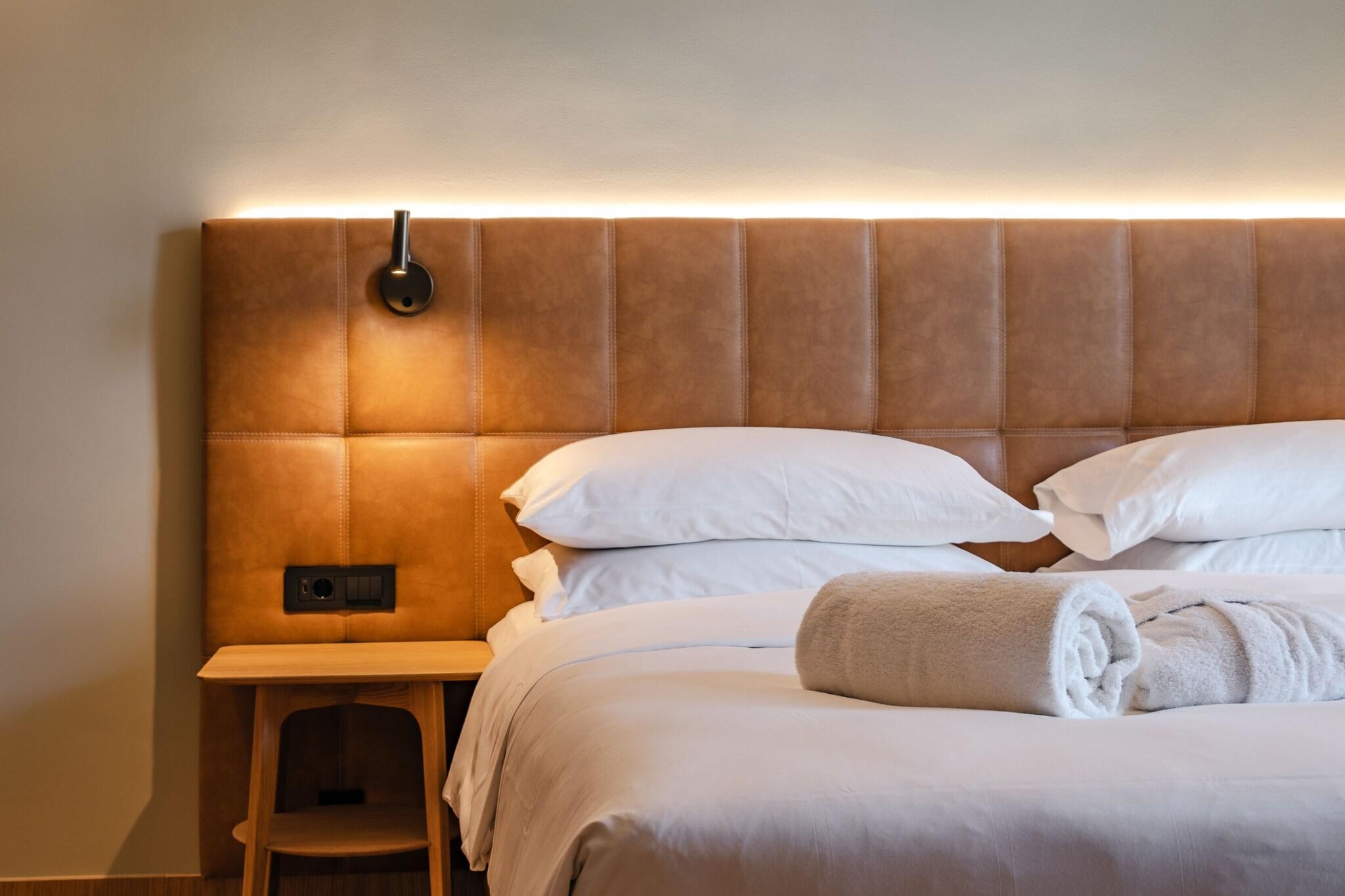 Double Superior King Bed