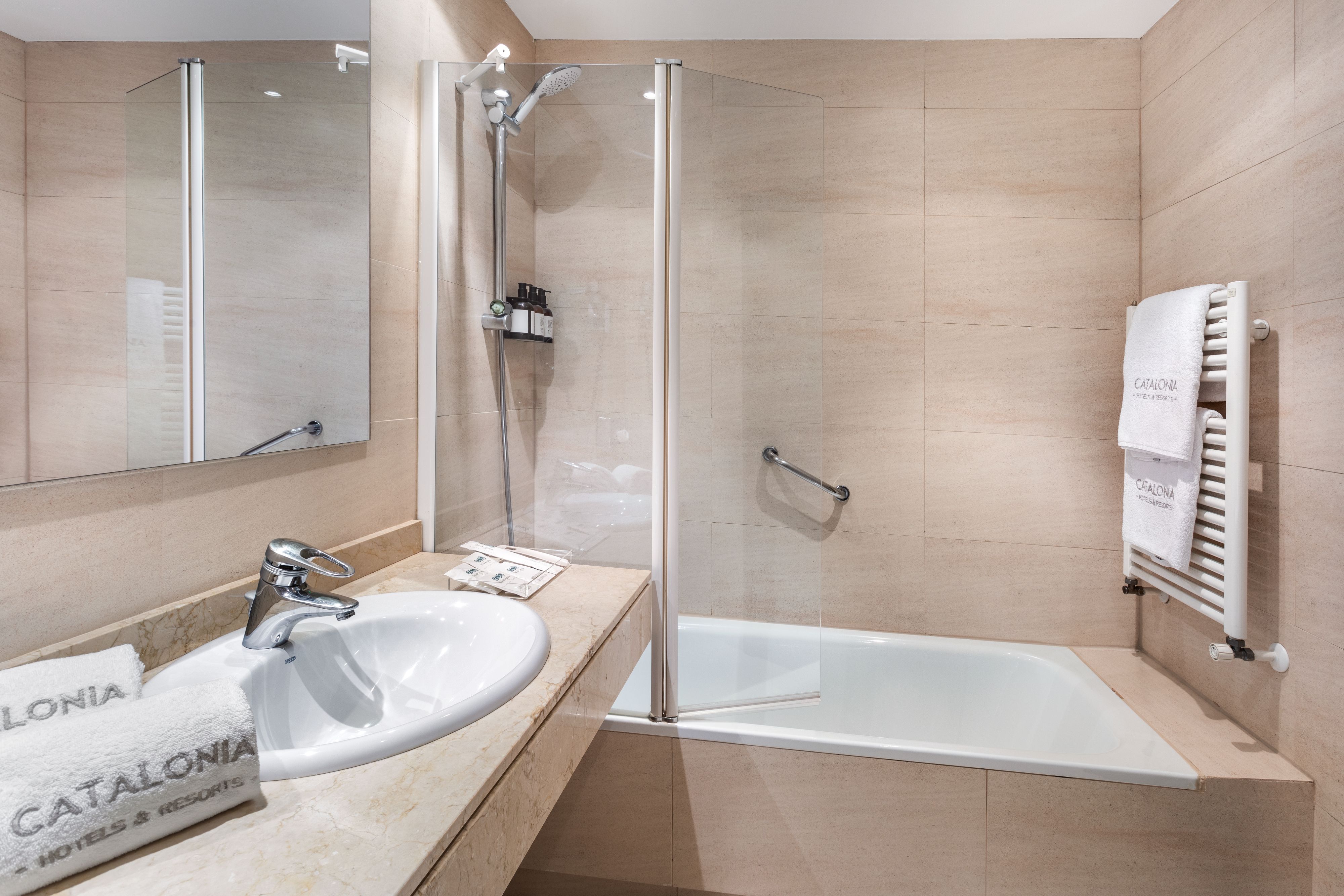 Double or Twin Standard