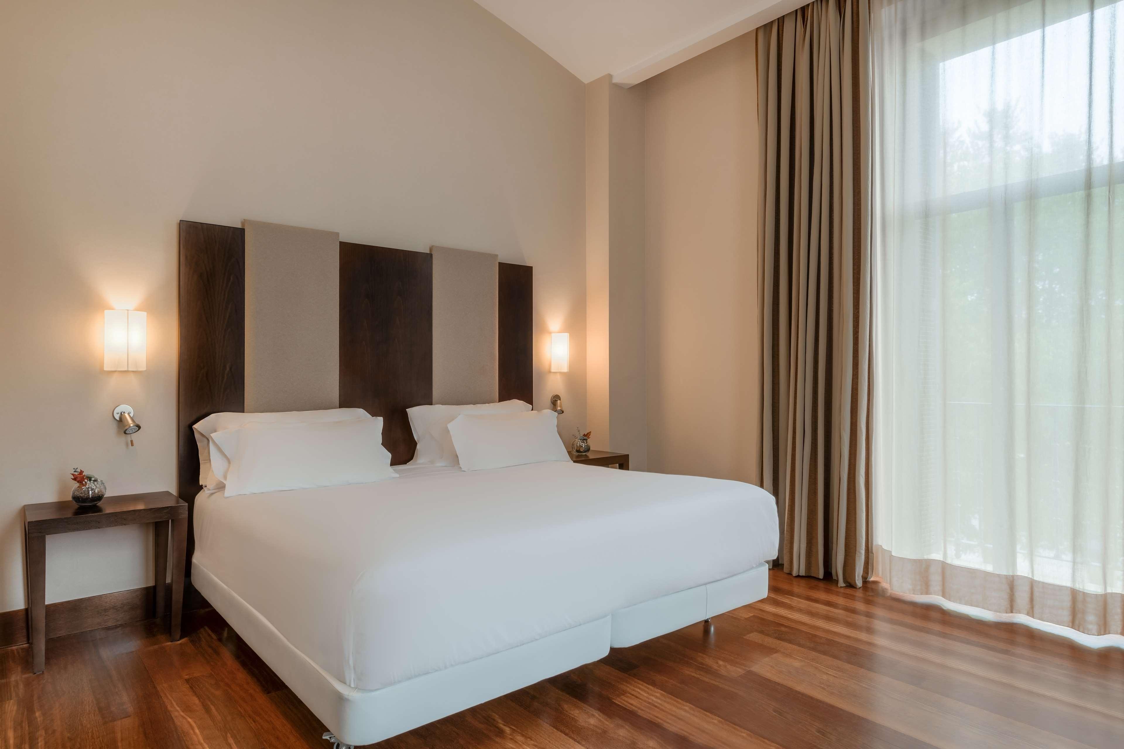 Double Single Superior