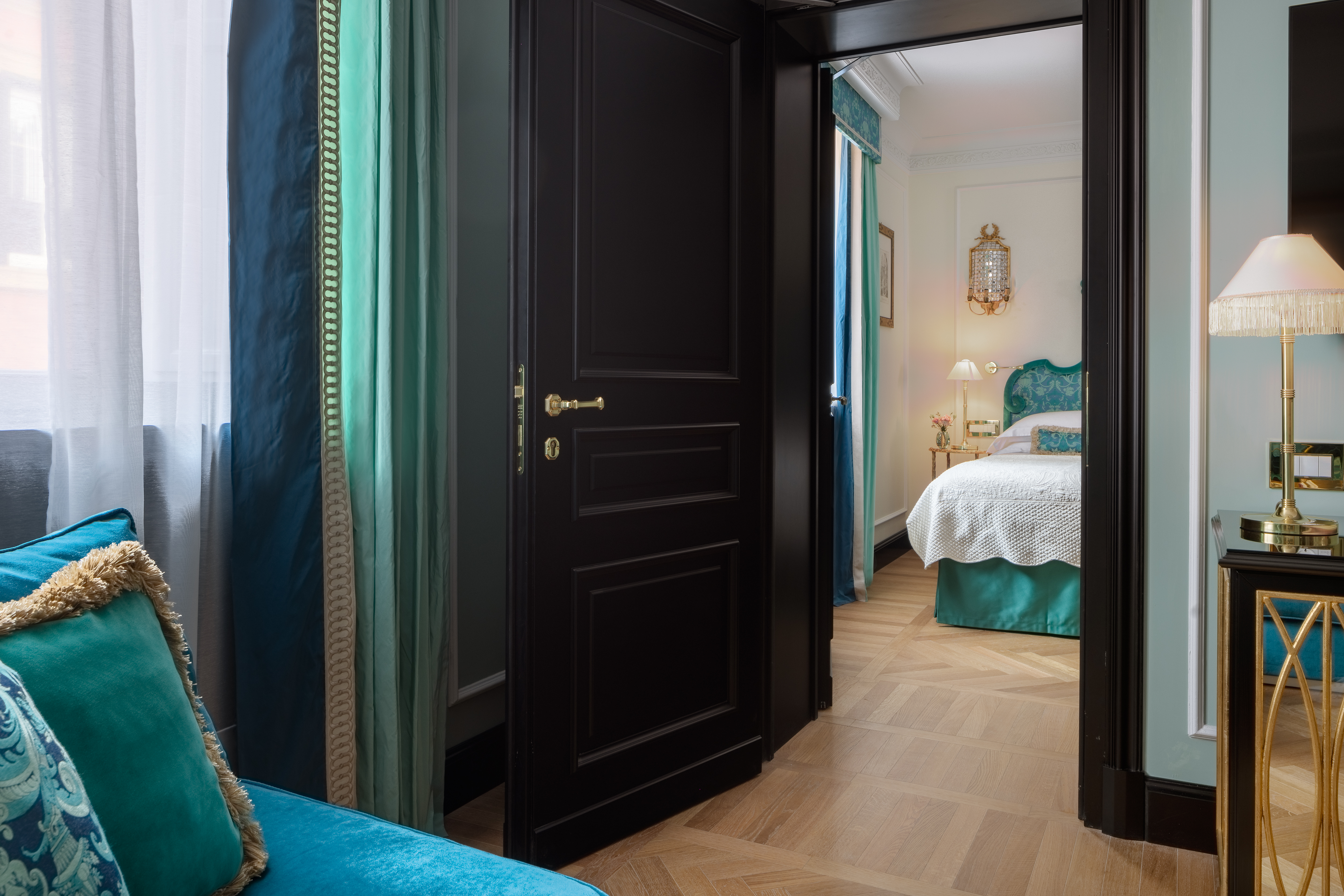 Family Room Connecting Room