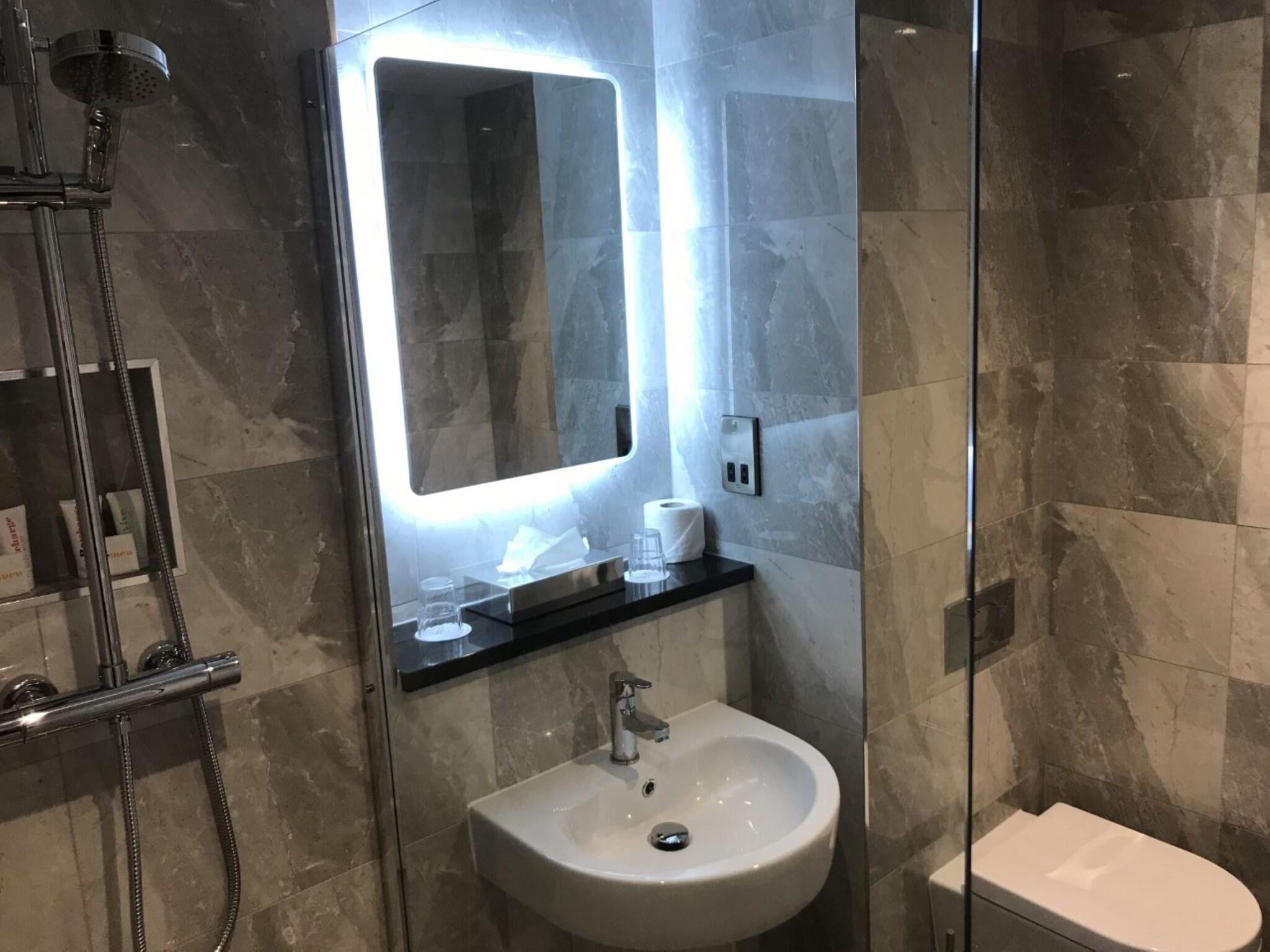 Double Executive King Bed