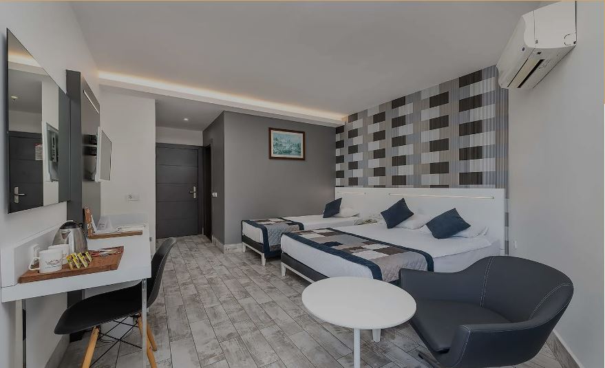 Double Single Premium with Views