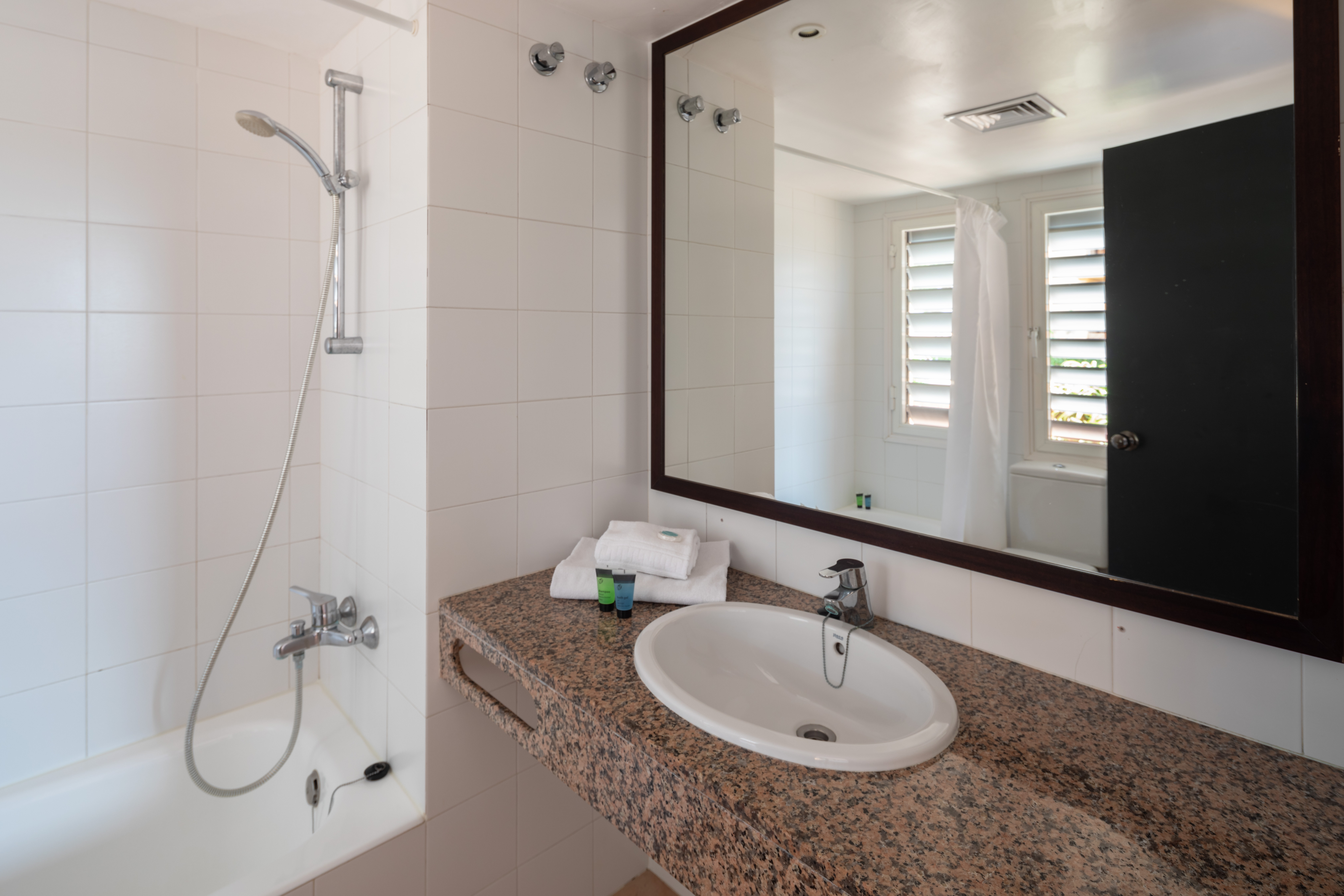 Apartment Capacity 4 Two Bedrooms