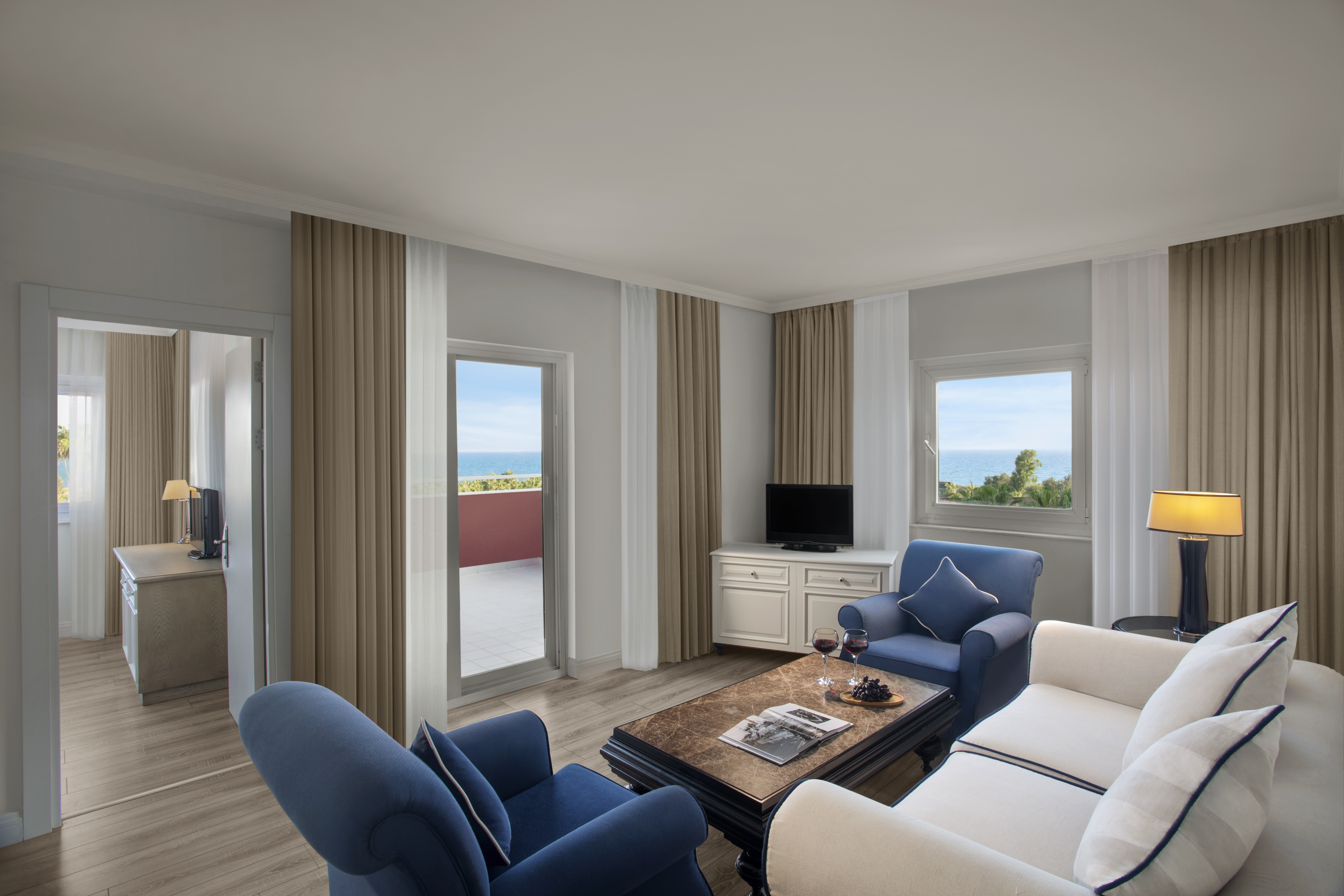 Junior Suite Standard