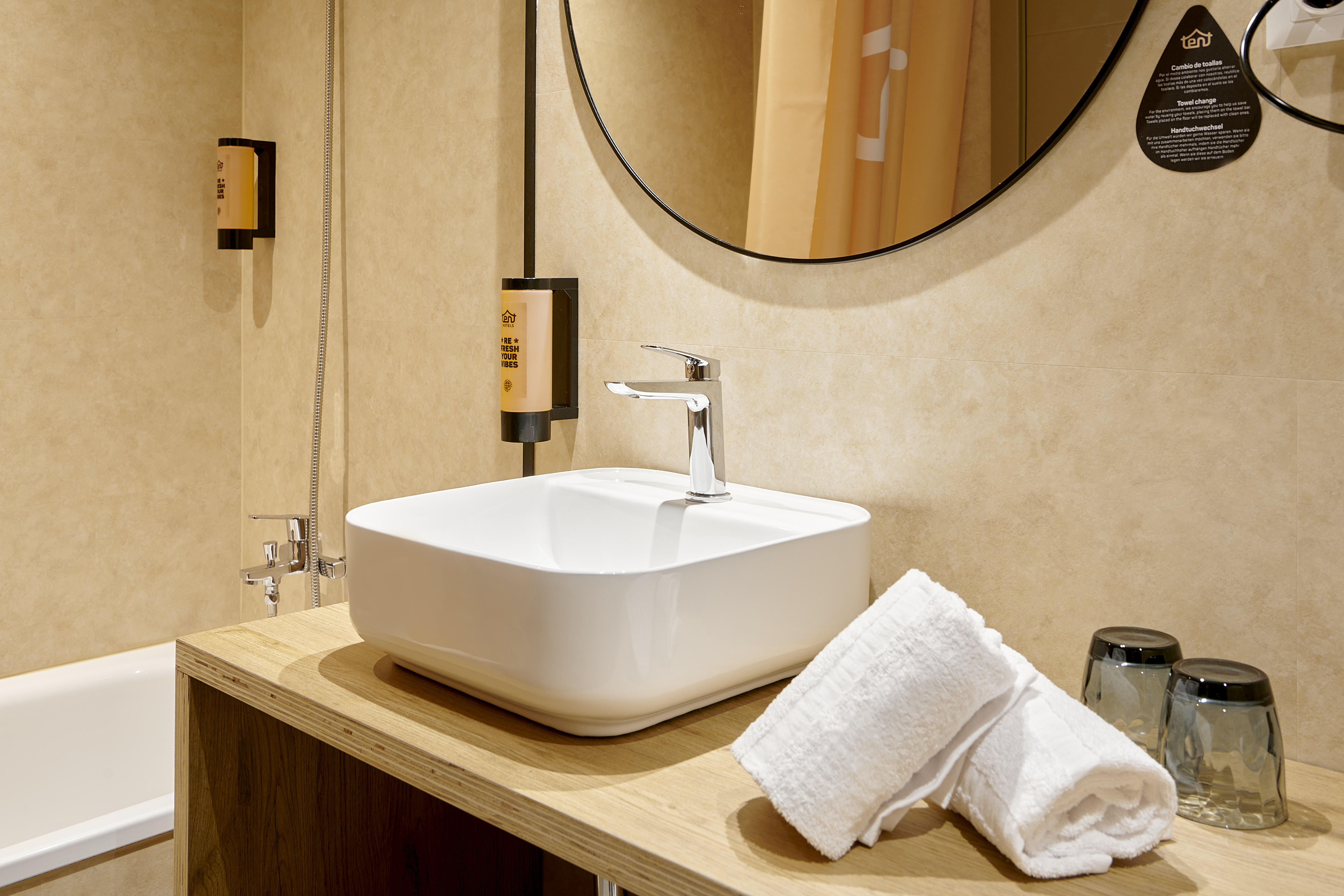 Double or Twin Standard