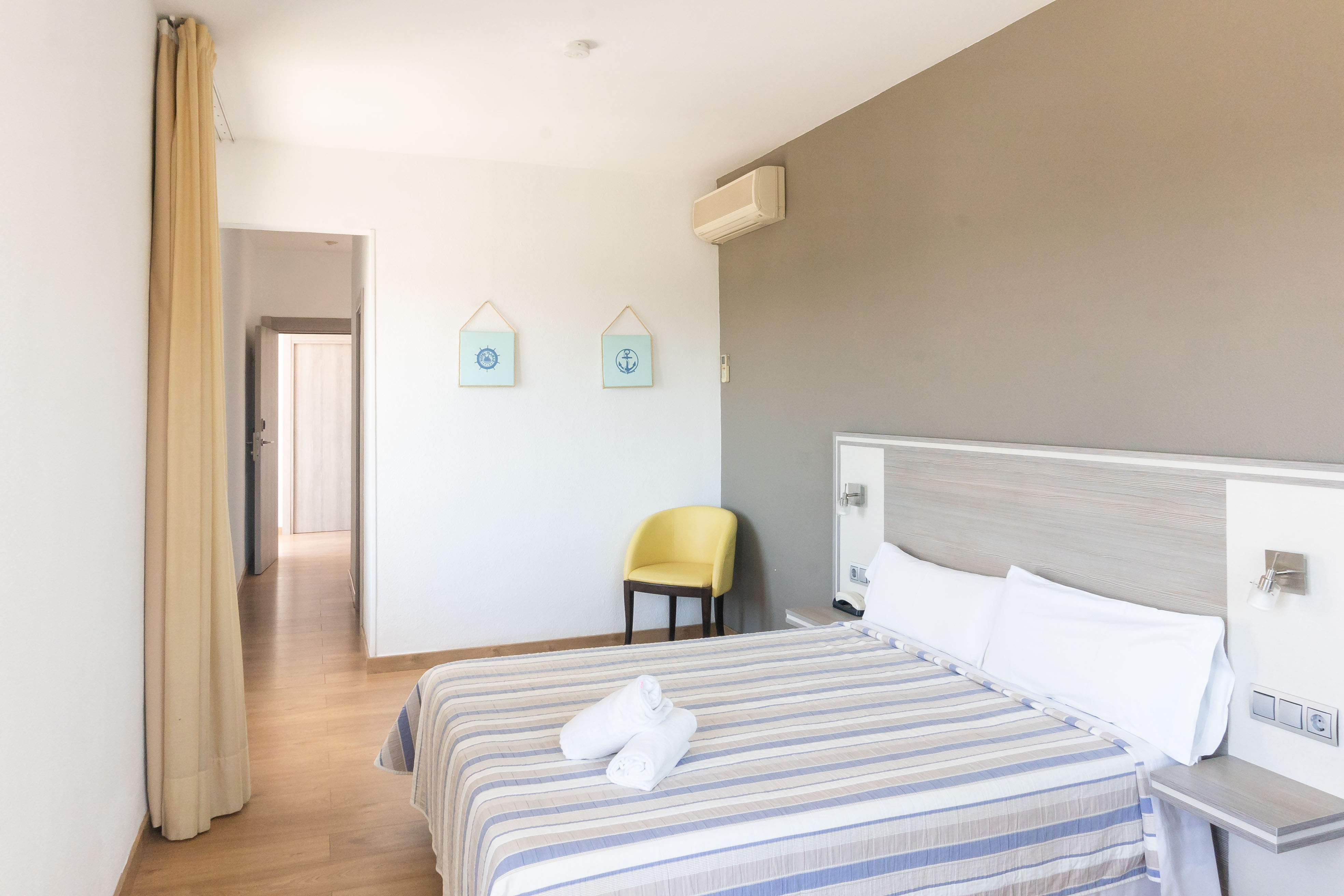 Double or Twin Standard