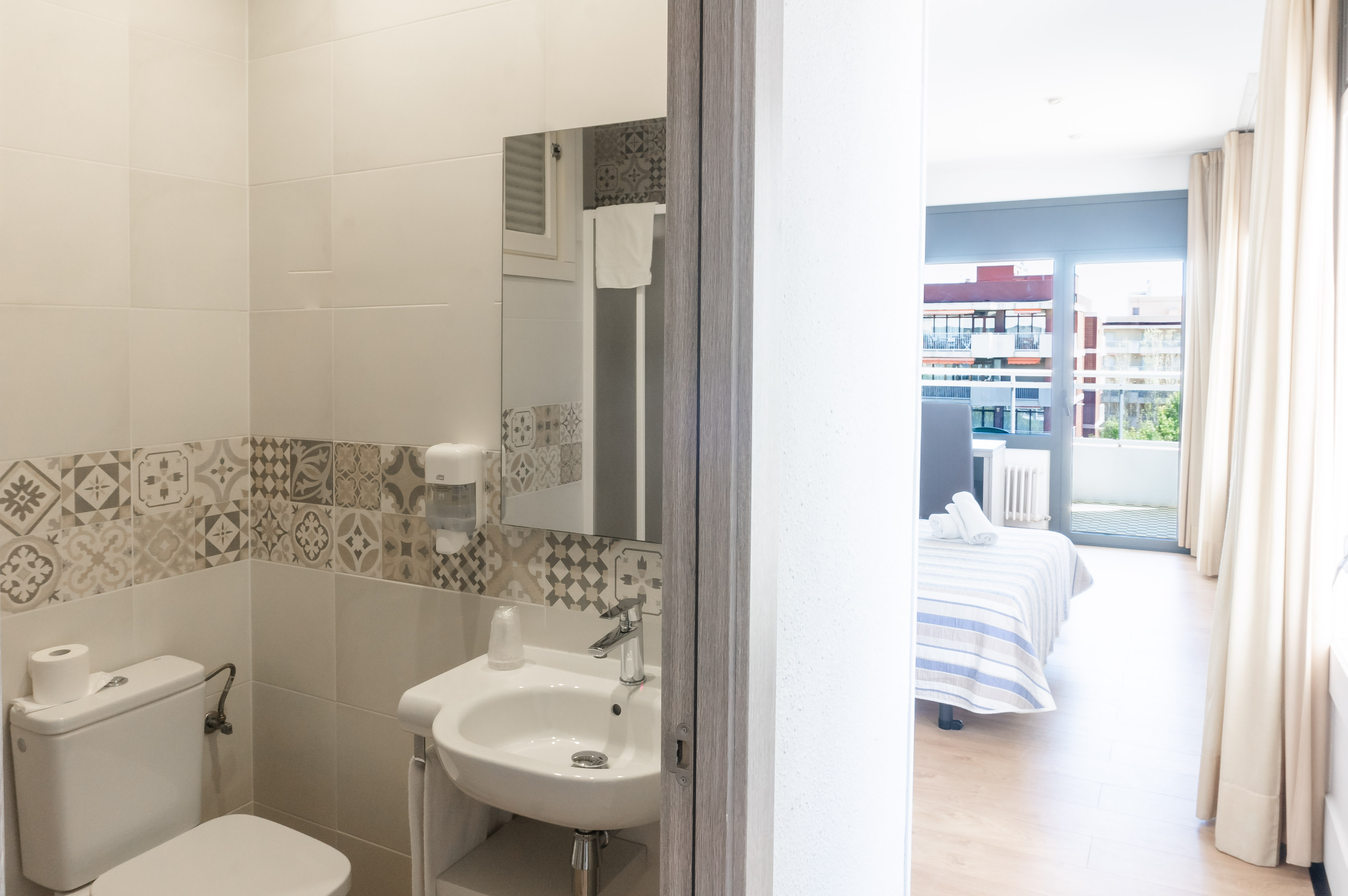 Double or Twin Standard