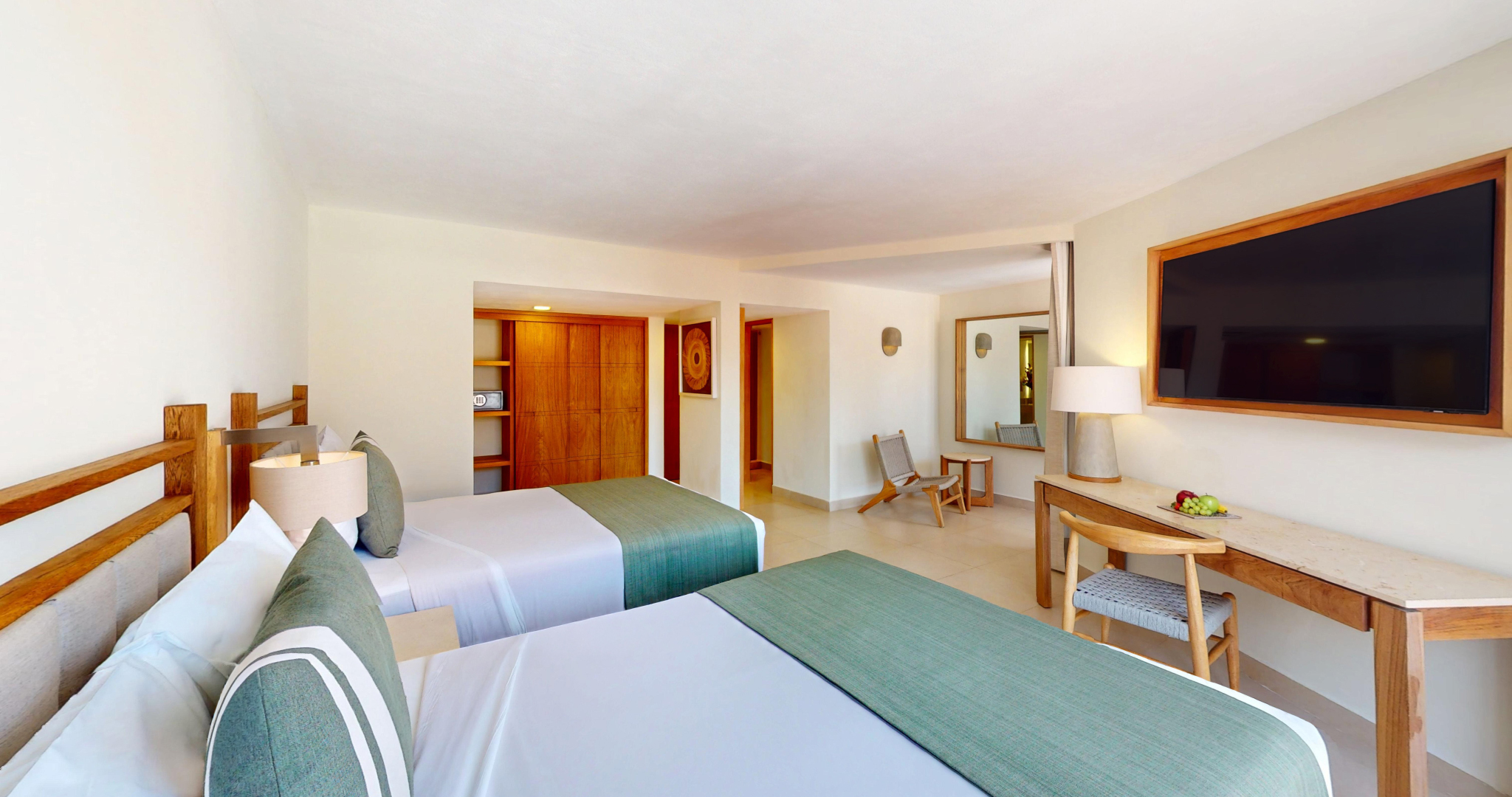 Double Deluxe Superior