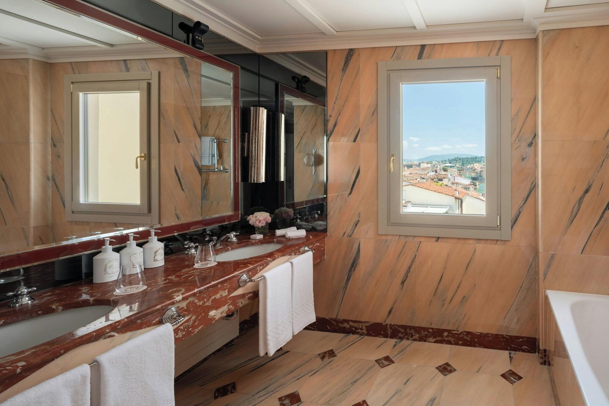 Suite River View